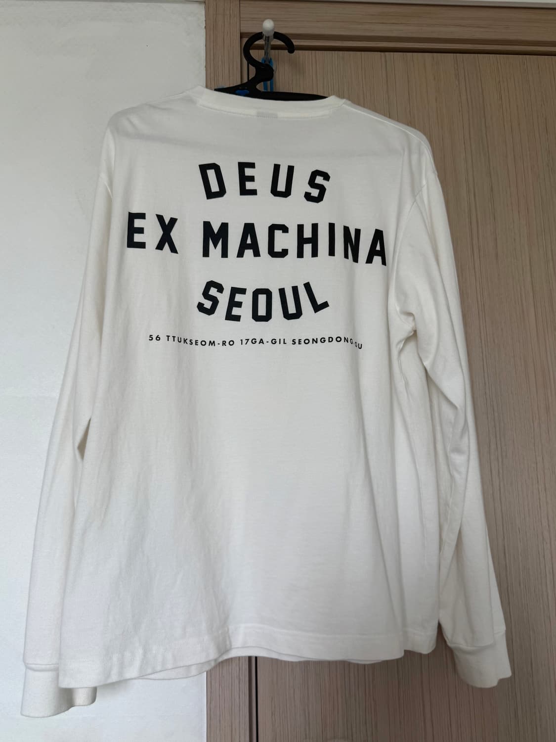 데우스 롱슬리브 상품이미지2