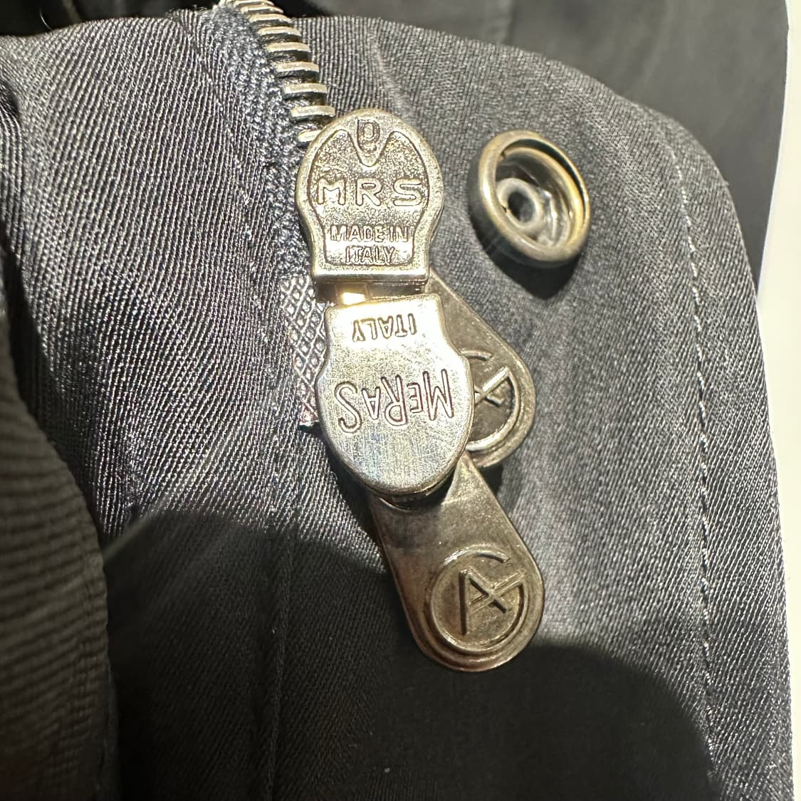 아르마니 꼴레지오니 나일론코트 상품이미지10