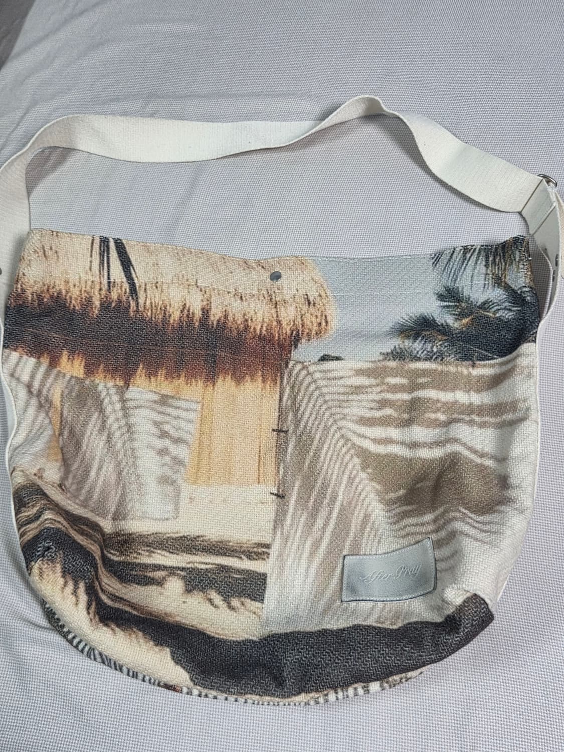 애프터프레이 프린트 크로스백 상품이미지4