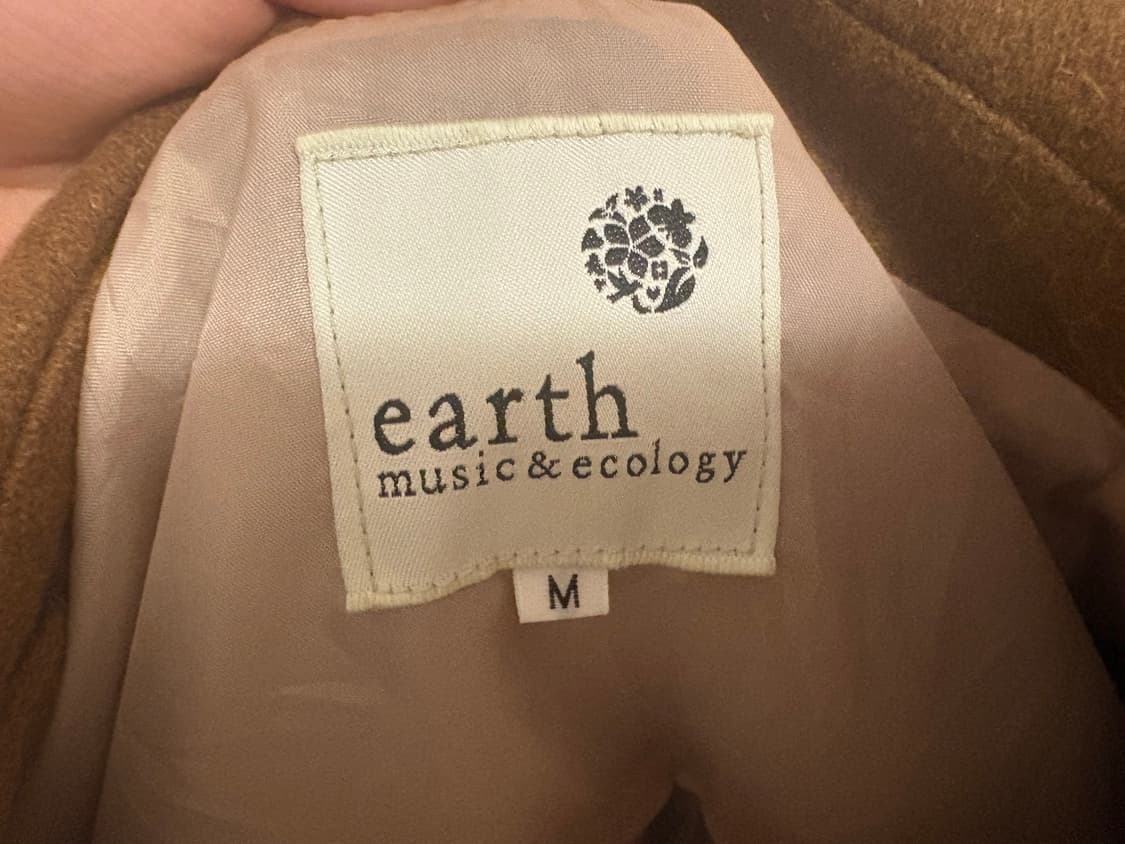 어스뮤직 라떼갸루 초코 리본 코트 상품이미지3