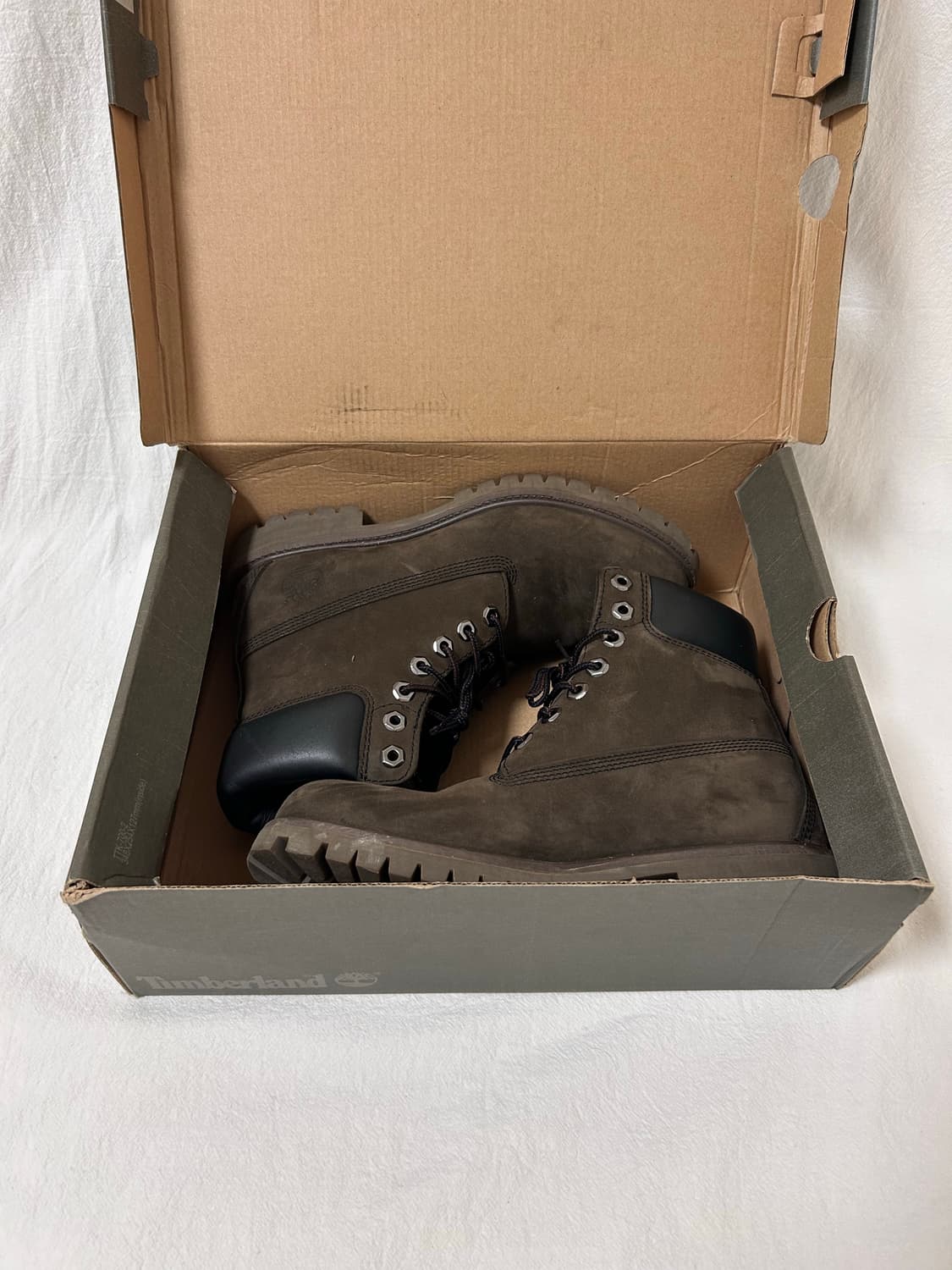 팀버랜드 6인치 스웨이드 부츠 다크 브라운 250mm 상품이미지2