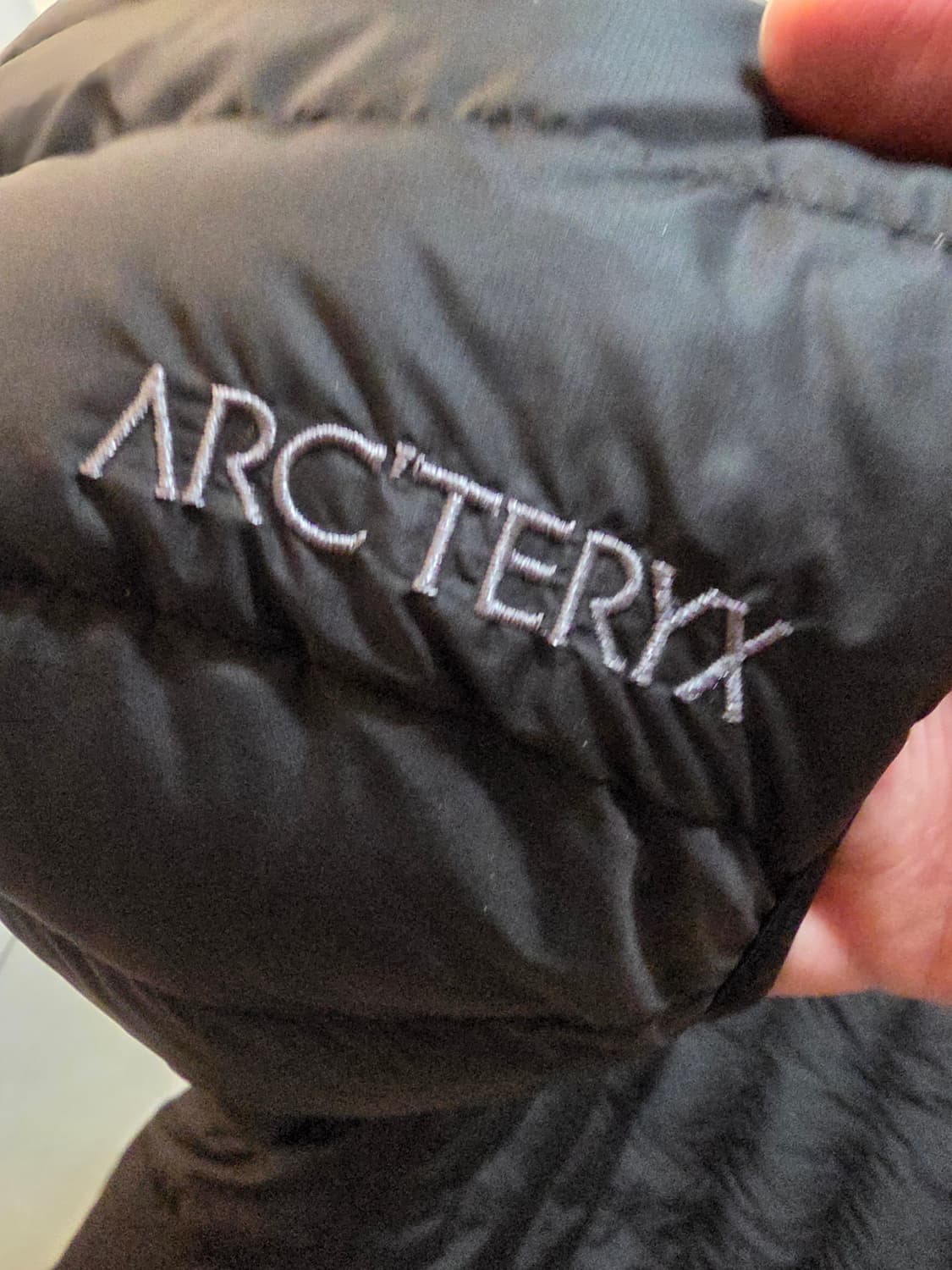 아크테릭스 세륨 후디 블랙 L사이즈 판매합니다. 상품이미지5