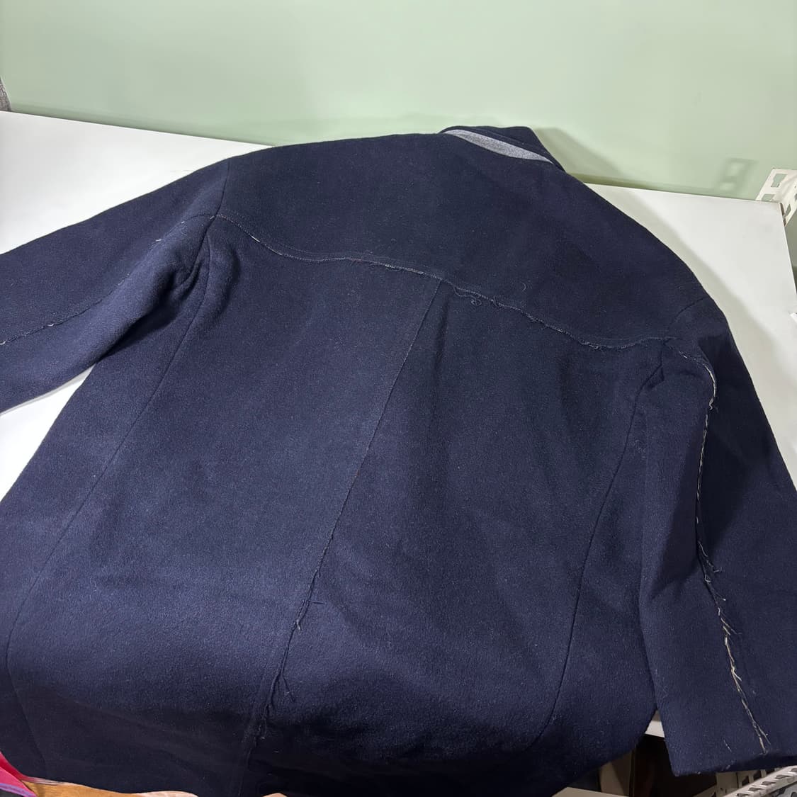 우먼FREE 럭키슈에뜨 다크네이비 울 싱글코트 상품이미지3