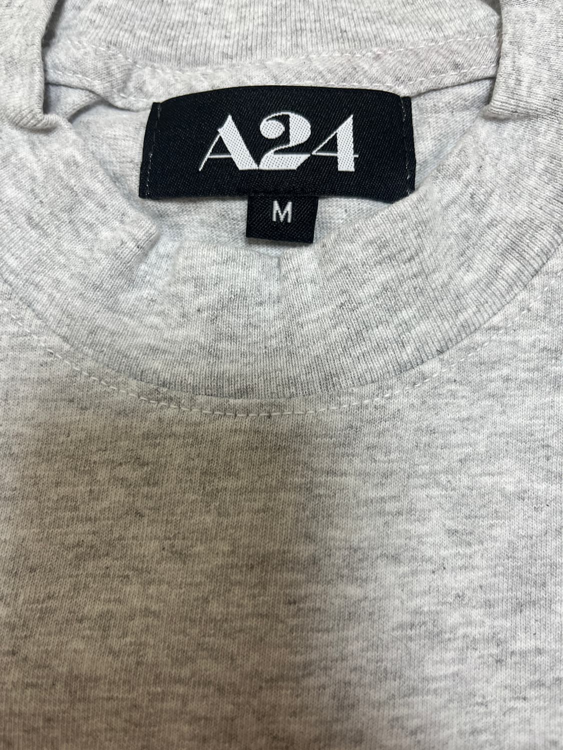 [M] A24 로고 티셔츠 새상품 상품이미지4