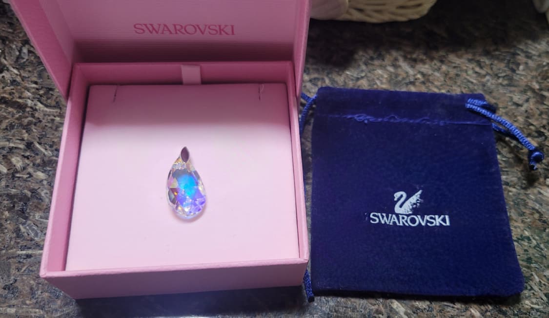 [정품/풀패키지] 스와로브스키 빈티지 클래식 오로라 펜던트 (2.5cm/ 상품이미지5