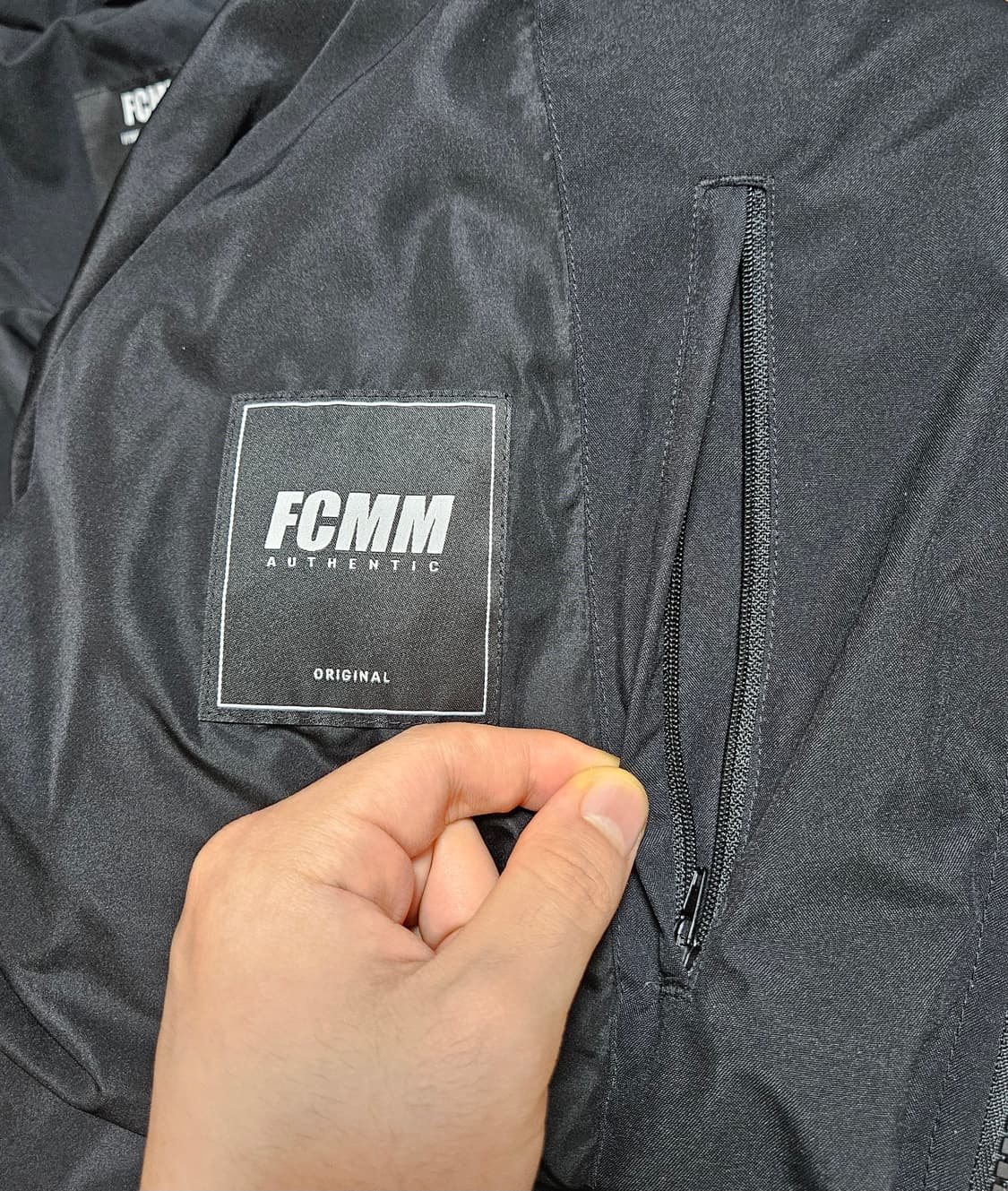 FCMM 숏패딩 판매합니다. 상품이미지5