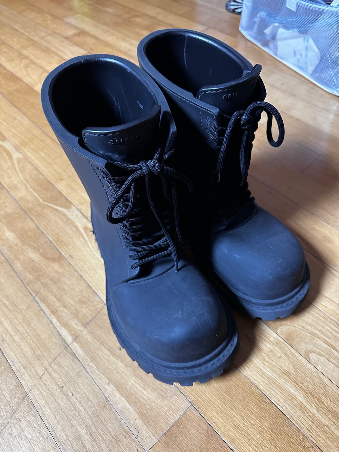 발렌시아가 스테로이드 부츠 41사이즈 상품이미지3