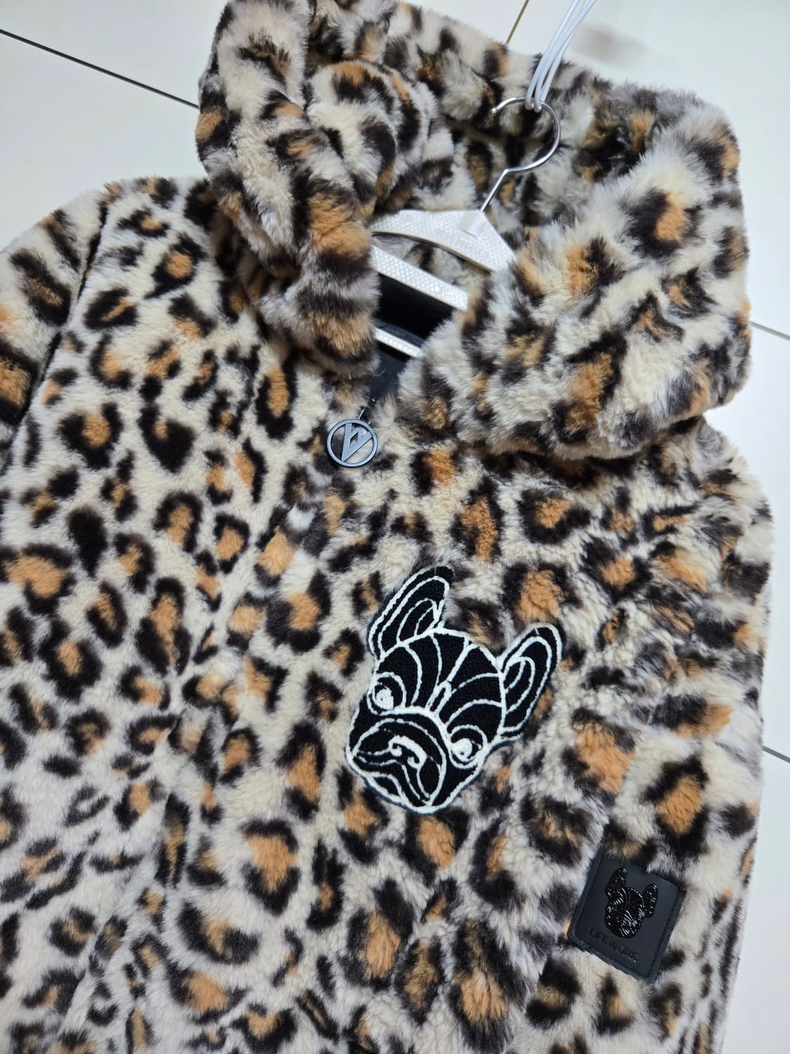 라이프워크 에코퍼 레오파드 후드 점퍼 상품이미지2