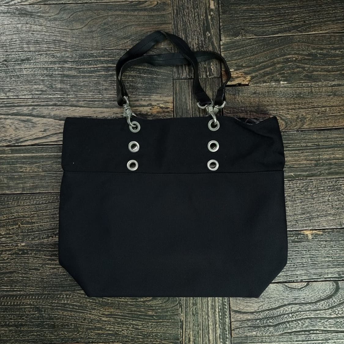 [버버리] 블루라벨 Y2K 빈티지 로고 자수 아일렛 숄더백 P01588 상품이미지3