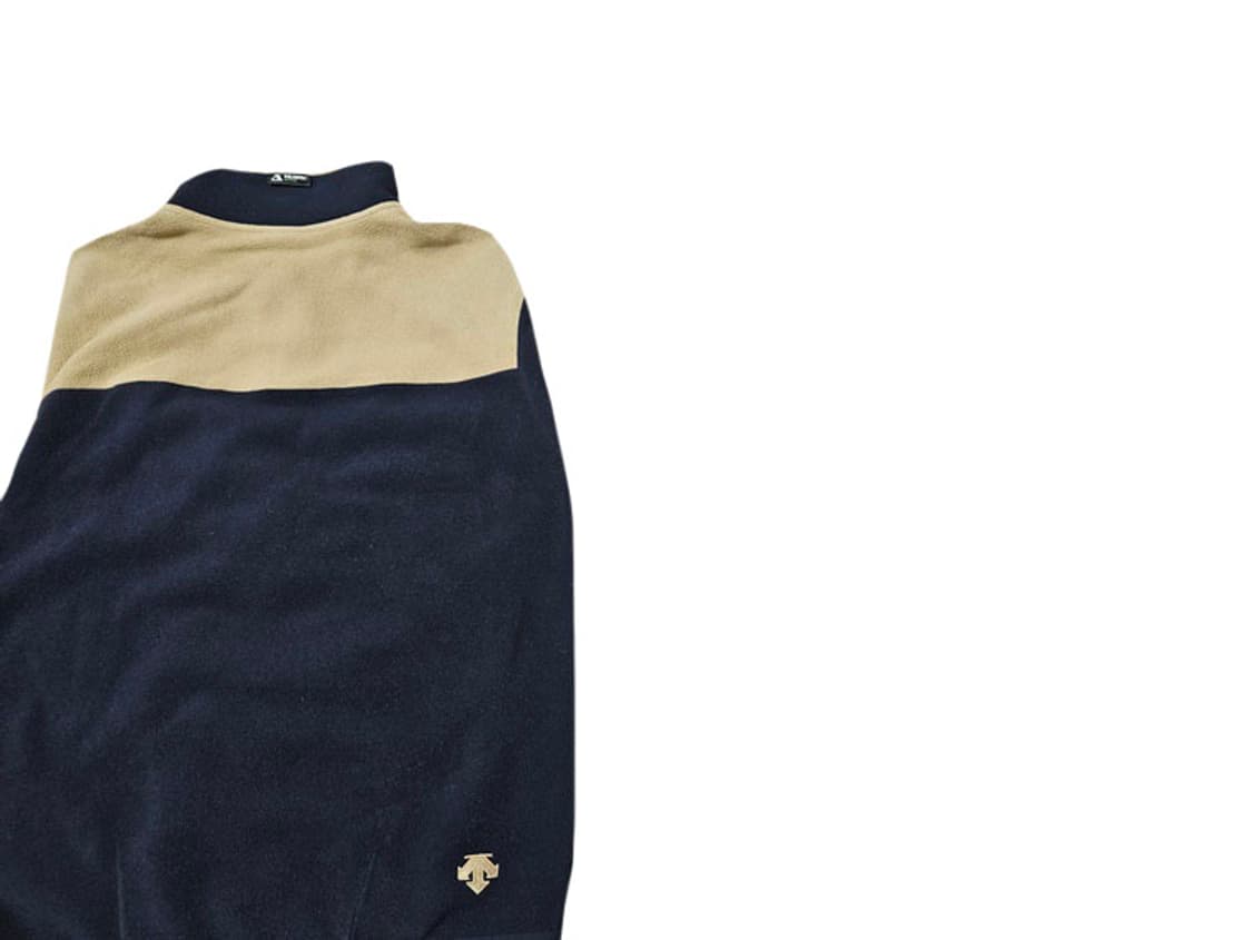 데상트 빈티지 스트릿 반집업 후리스 상품이미지4