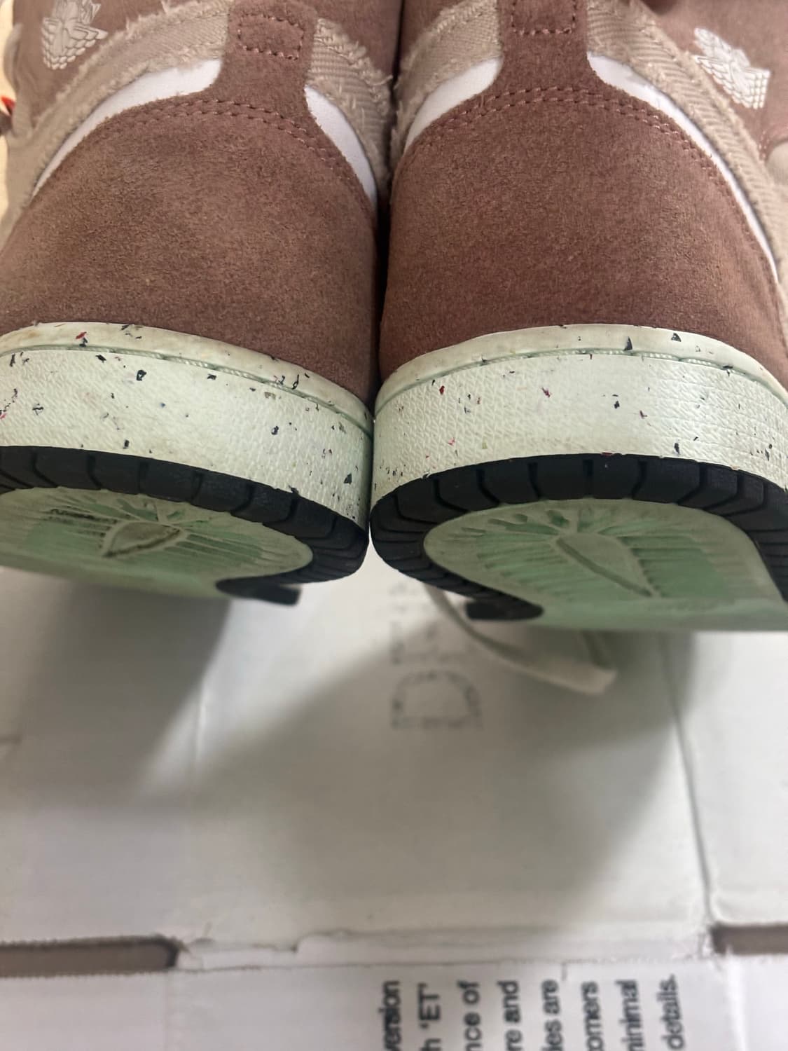 나이키 에어조던1 줌 에어 컴포트 파슬스톤265 상품이미지5