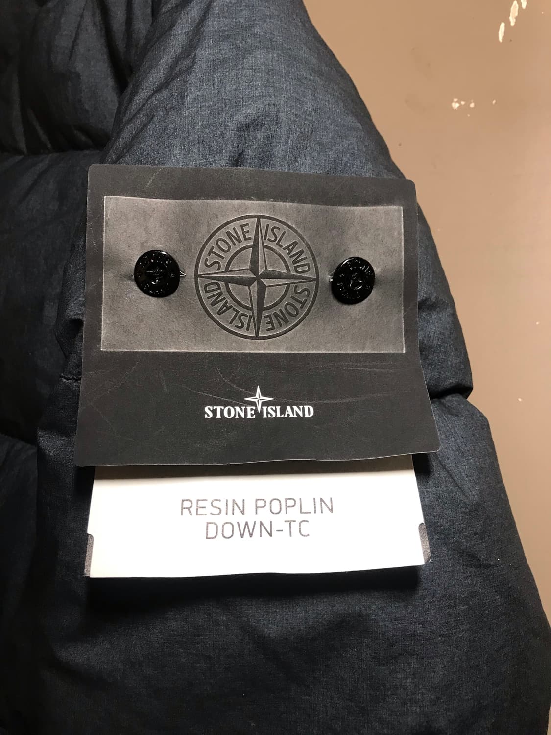 STONE ISLAND RESIN POPLIN DOWN-TC 상품이미지5