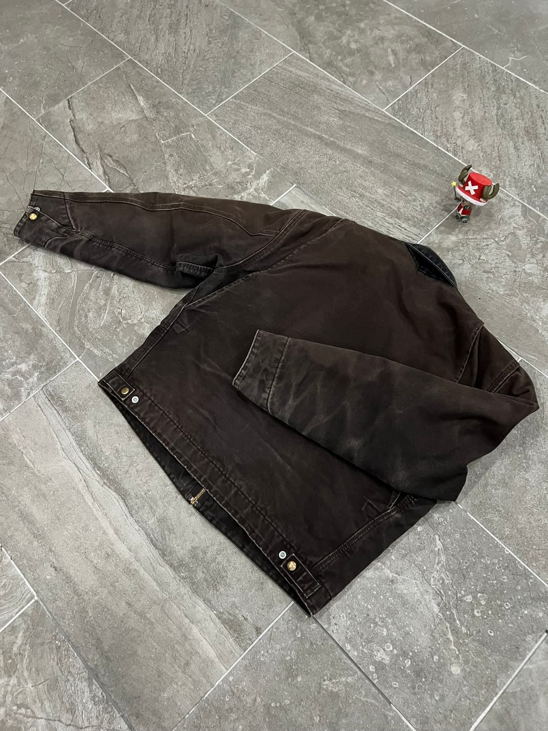 ( L) 칼하트 디트로이트 자켓 J97 DKB 다크브라운 상품이미지9