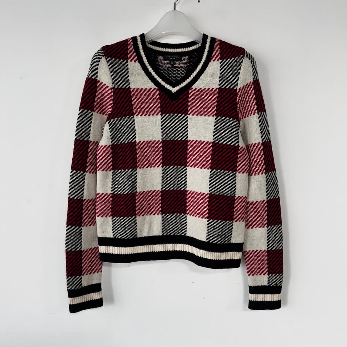 랙앤본 체크 브이넥 울 스웨터 상품이미지3