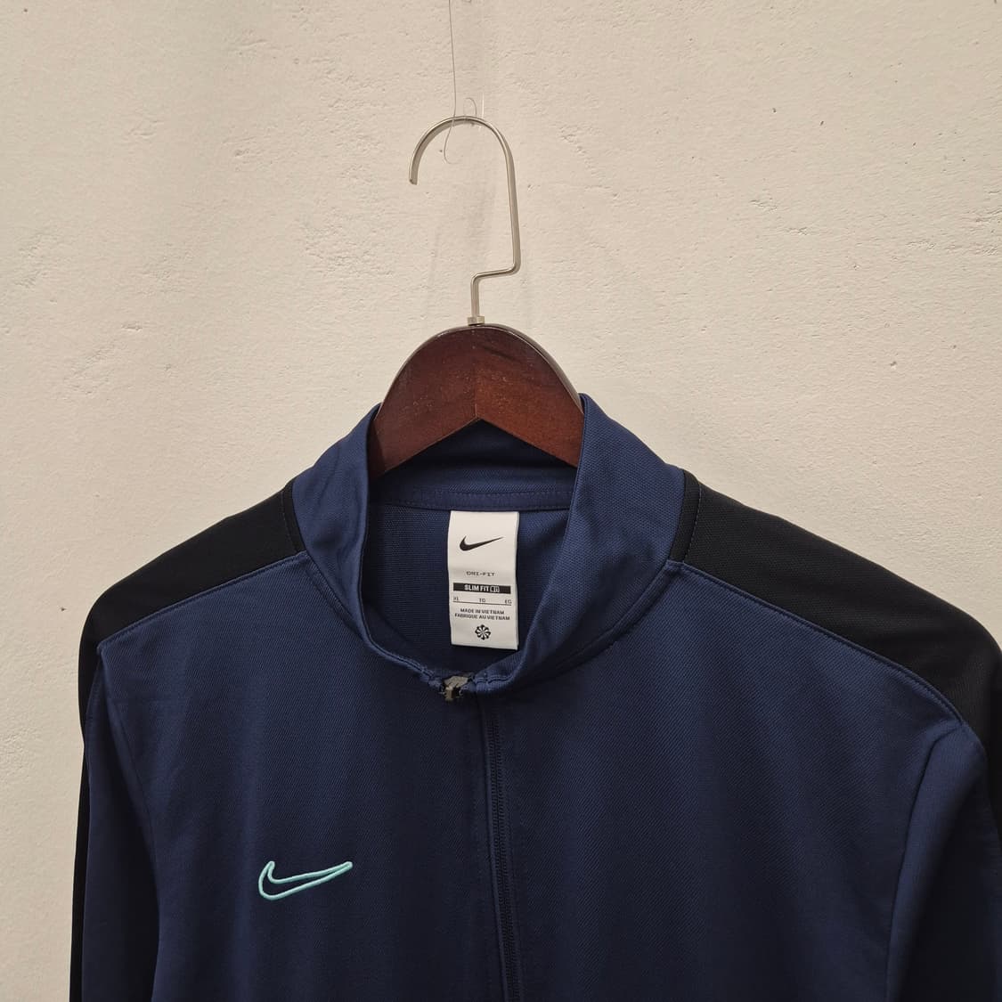 나이키 드라이핏 슬림핏 트레이닝 자켓 XL 상품이미지2