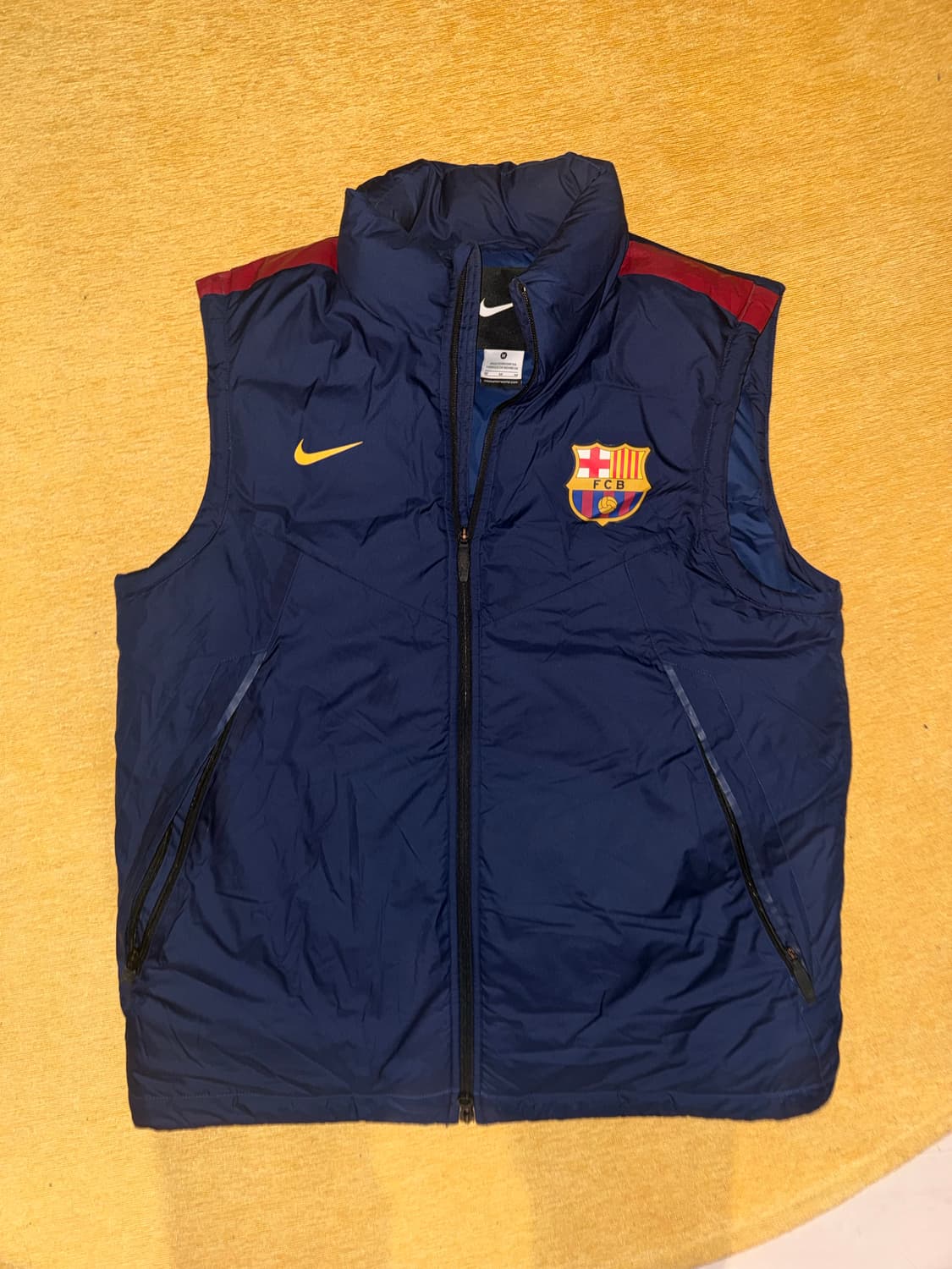 나이키 바르셀로나 패딩조끼 M 상품이미지1