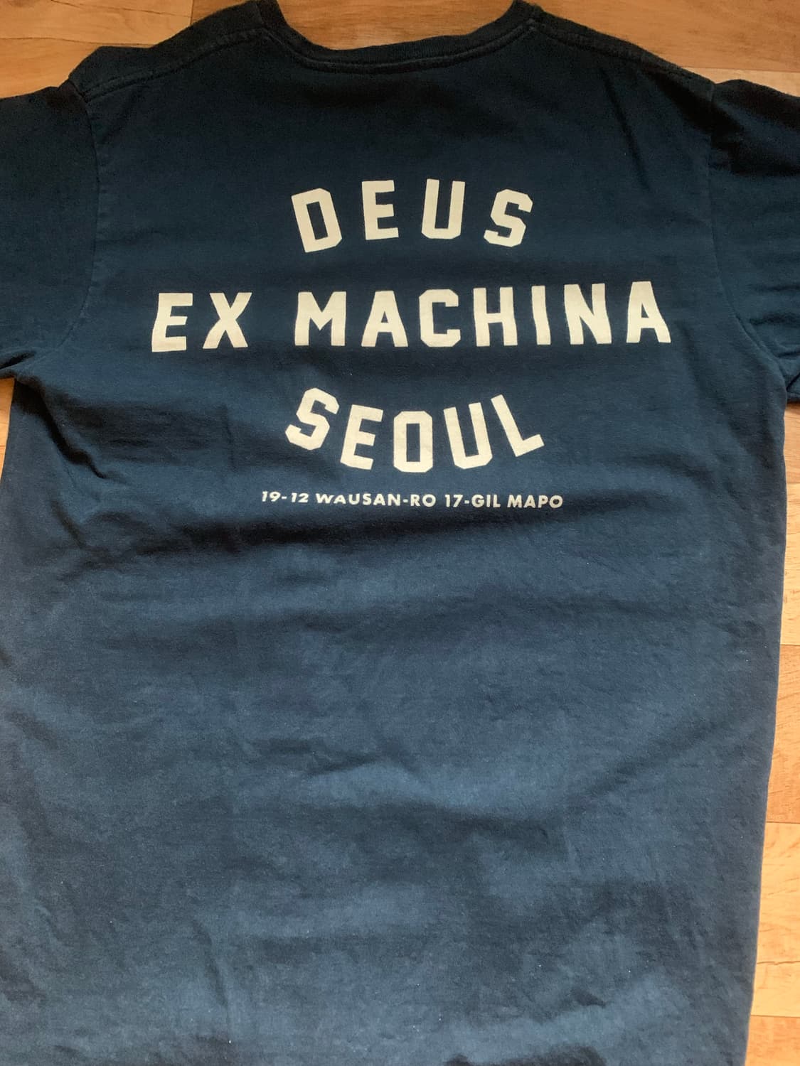 데우스 서울 반팔 네이비 s사이즈 상품이미지1