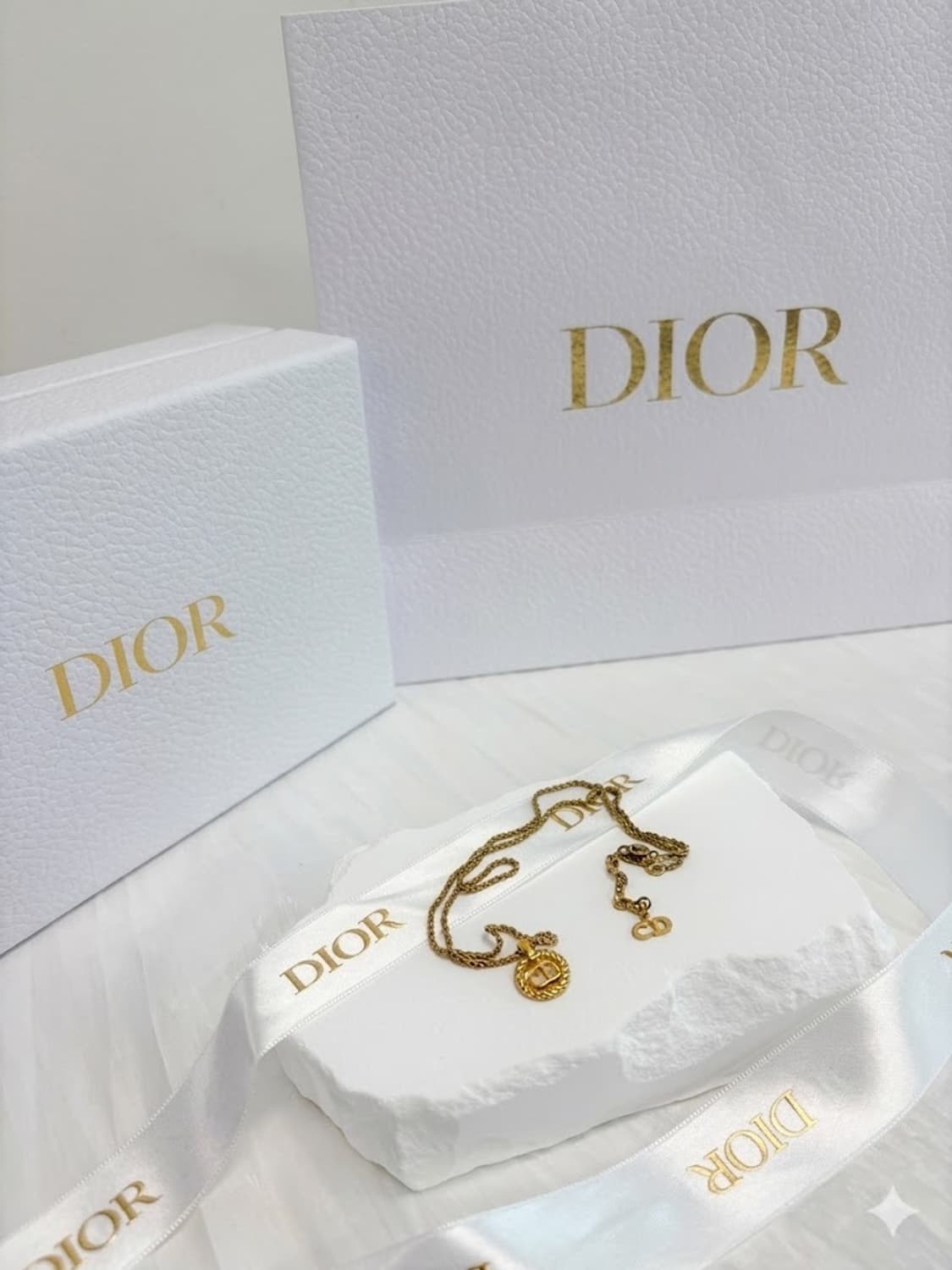 👑[스터디셀러] 디올 빈티지 CD 트위스트 로프 네크리스 ✨ 상품이미지2