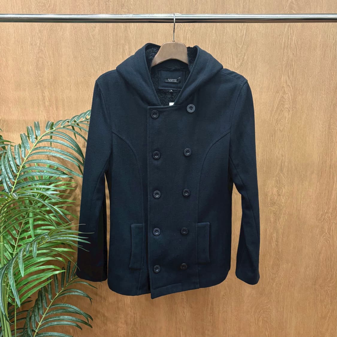 버버리 블랙 라벨 더블 브레스트 후드 피코트 퍼 안감 포켓 디테일 블랙 상품이미지1