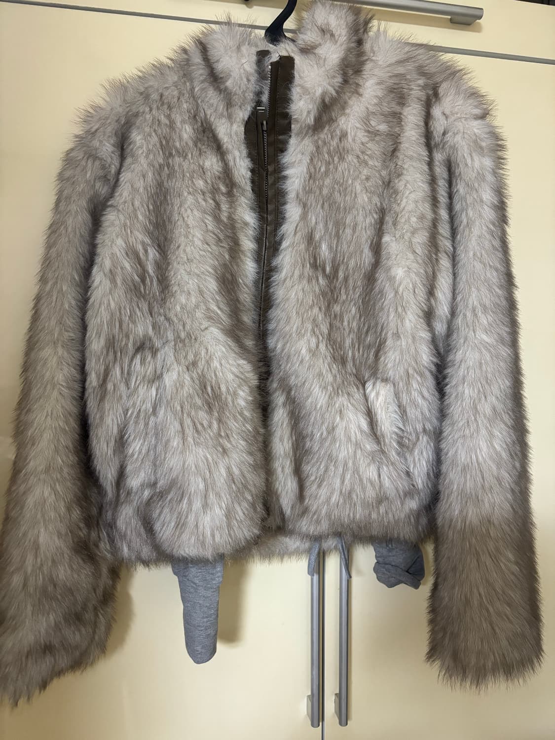 베이지 퍼자켓 상품이미지1