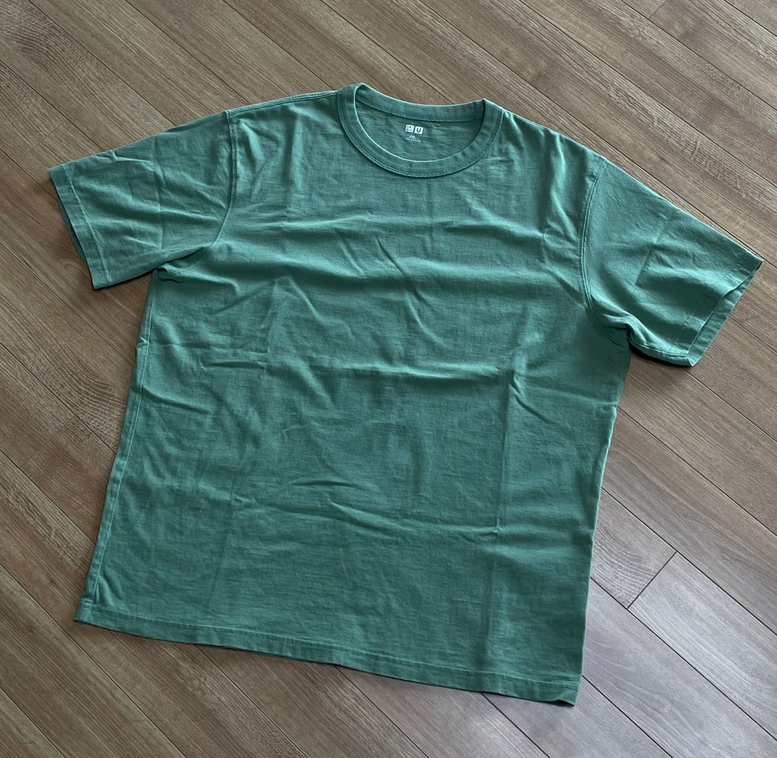 유니클로 U 티셔츠 라임 상품이미지1