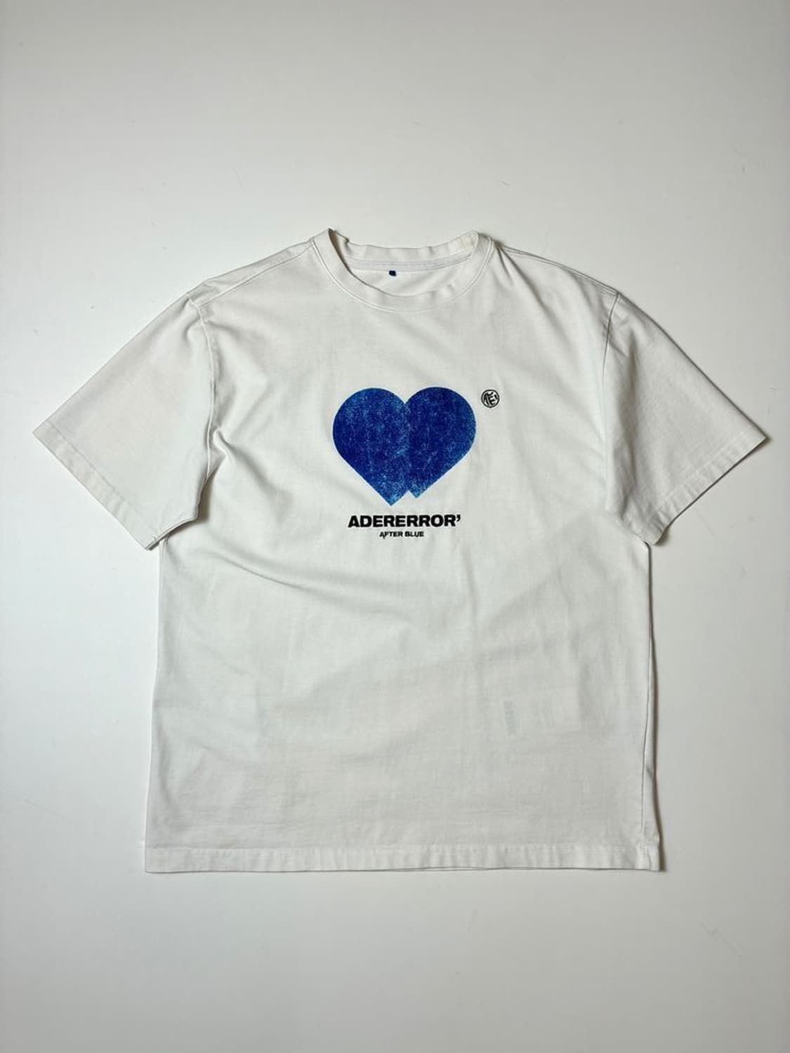 아더에러 ADERERROR 트윈 하트 로고 티셔츠 PN9158 상품이미지1