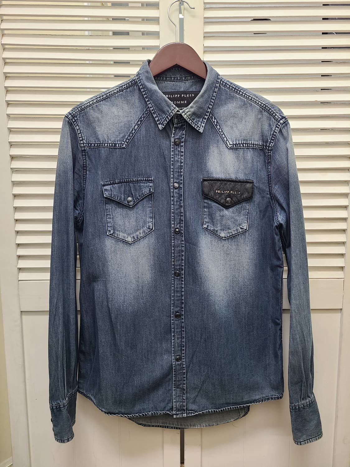 필립플레인 레더 포켓 데님 셔츠 상품이미지1