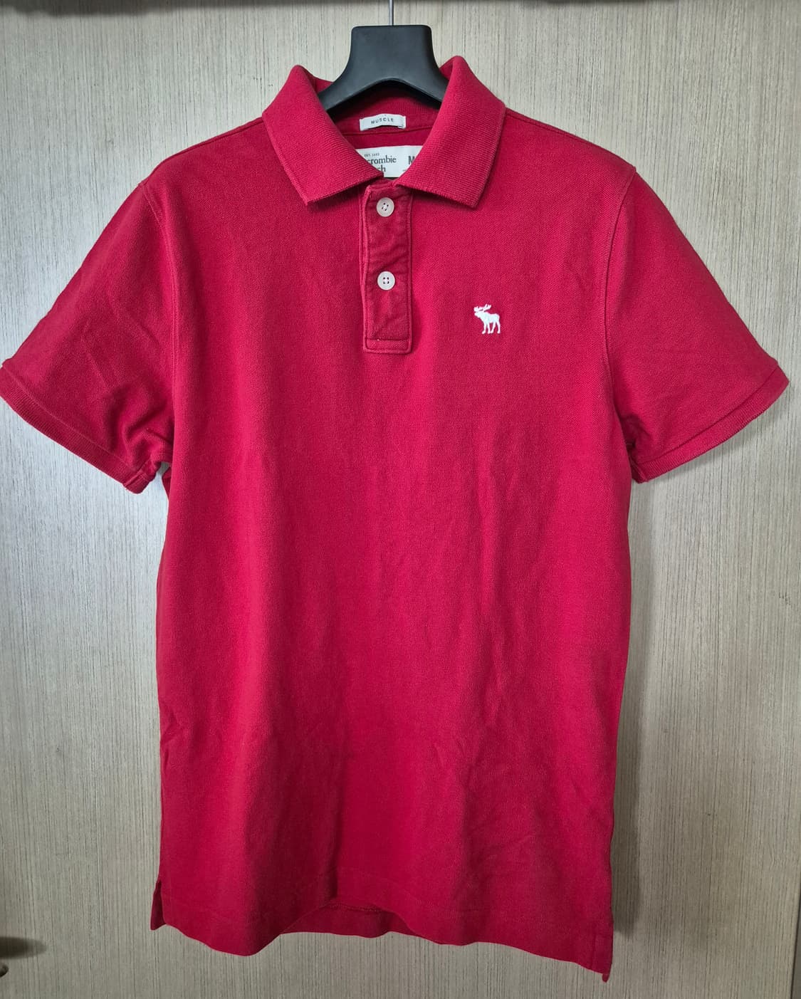 [M]아베크롬비 레드 반팔 피케 셔츠 상품이미지1
