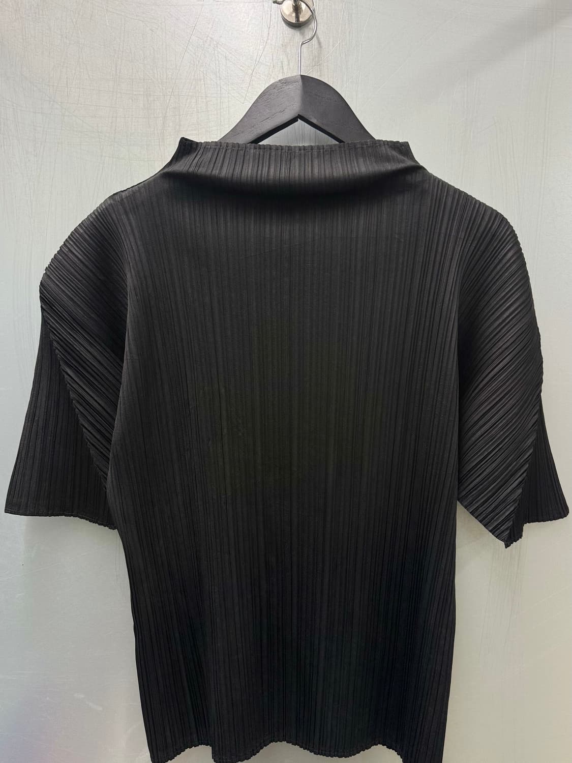 Issey Miyake 이세이 미야케 플리츠 플리즈 하이넥 반소매 티셔츠 상품이미지4