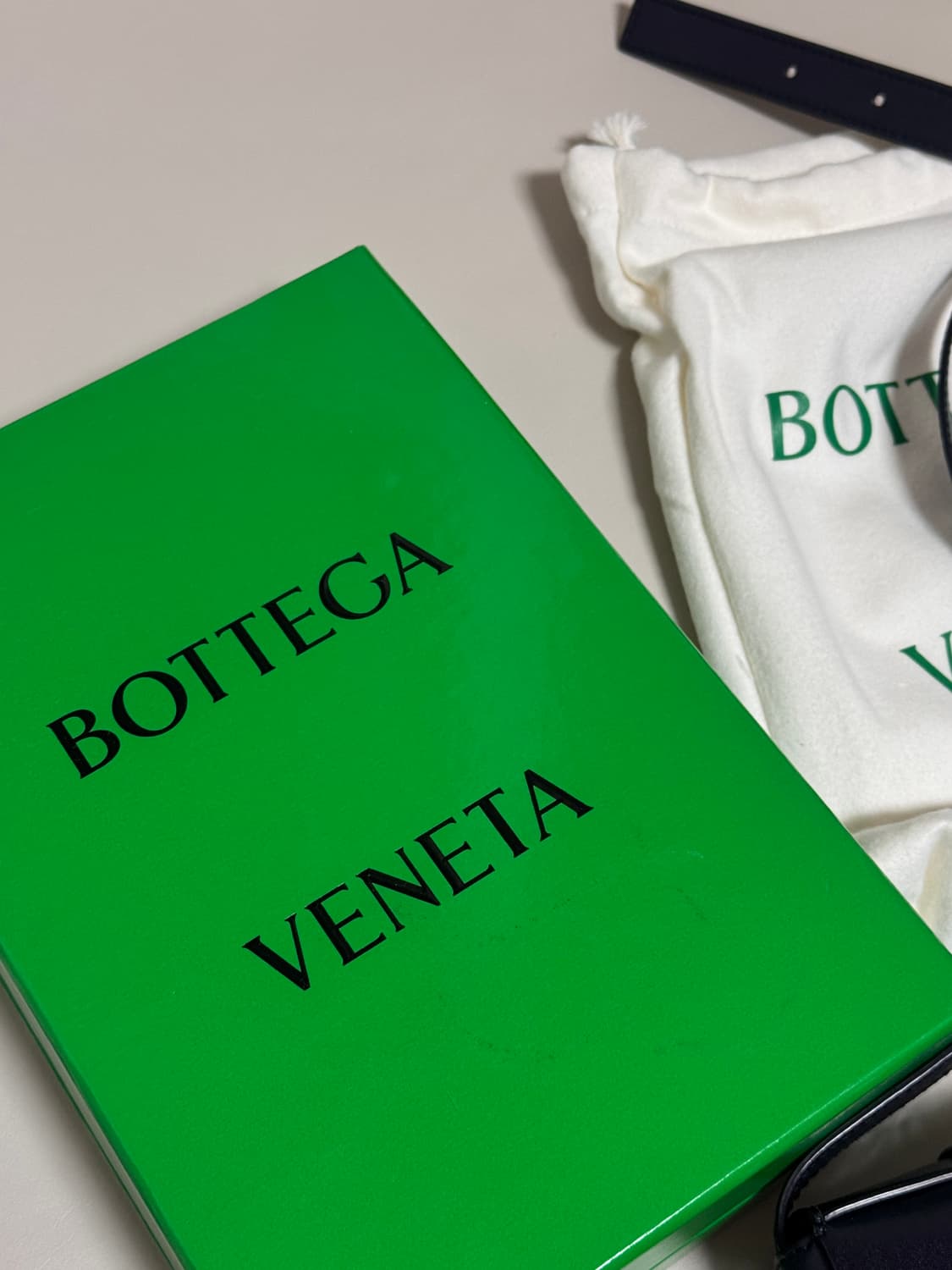 보테가베네타 카세트 미니 백 상품이미지4