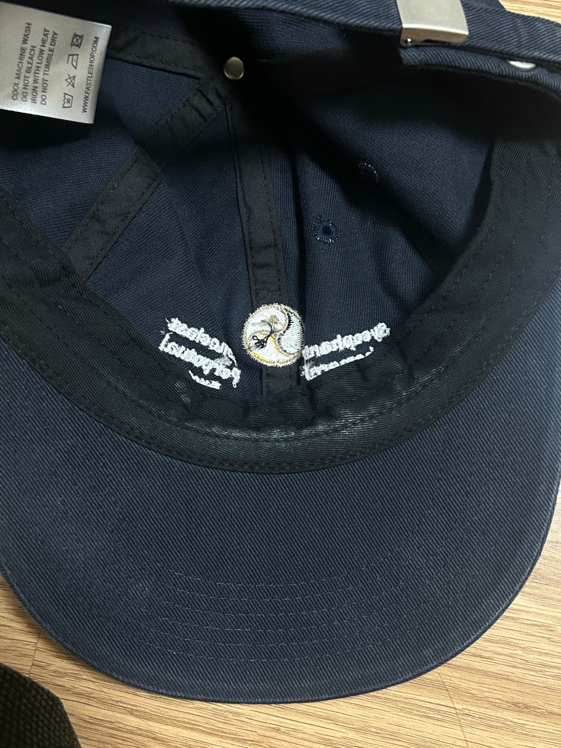 패슬 Yin Yang Washed Cap Dark Navy 일자챙 모자 상품이미지3