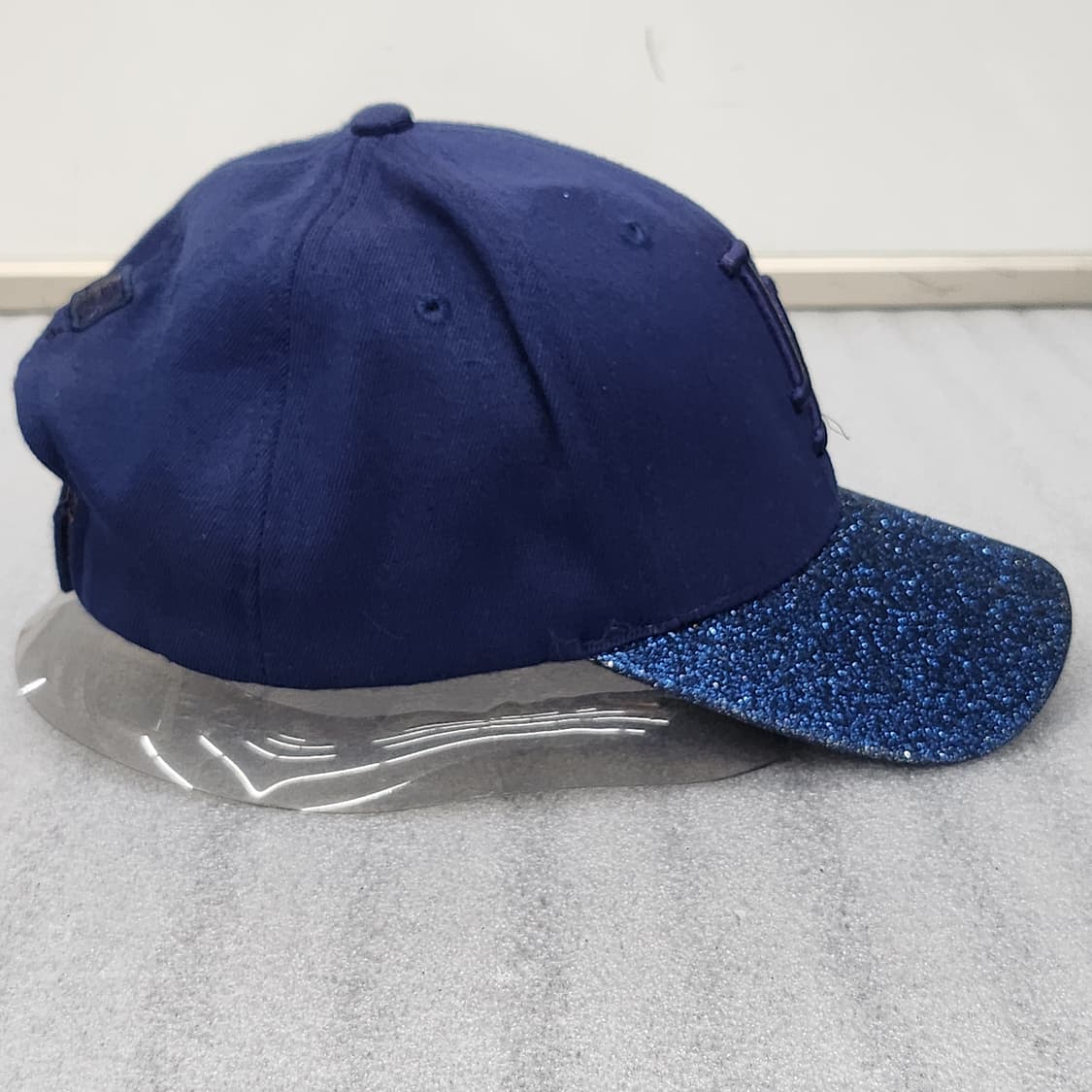 상태좋은 MLB 뉴욕양키스와 LA다저스 반짝이 볼캡  두 가지 일괄 상품이미지7