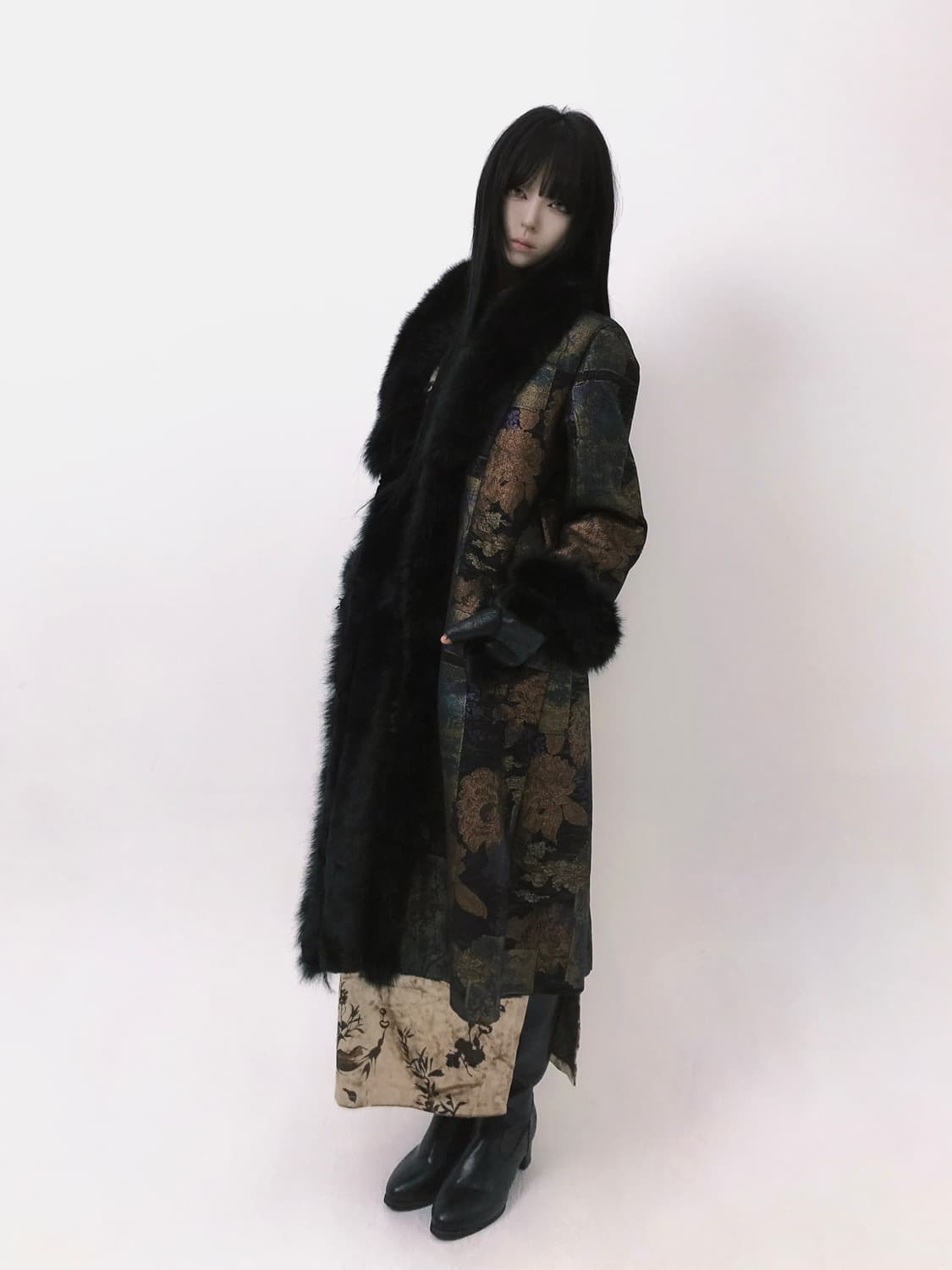 Brocade Long Fur Trim Coat  상품이미지3