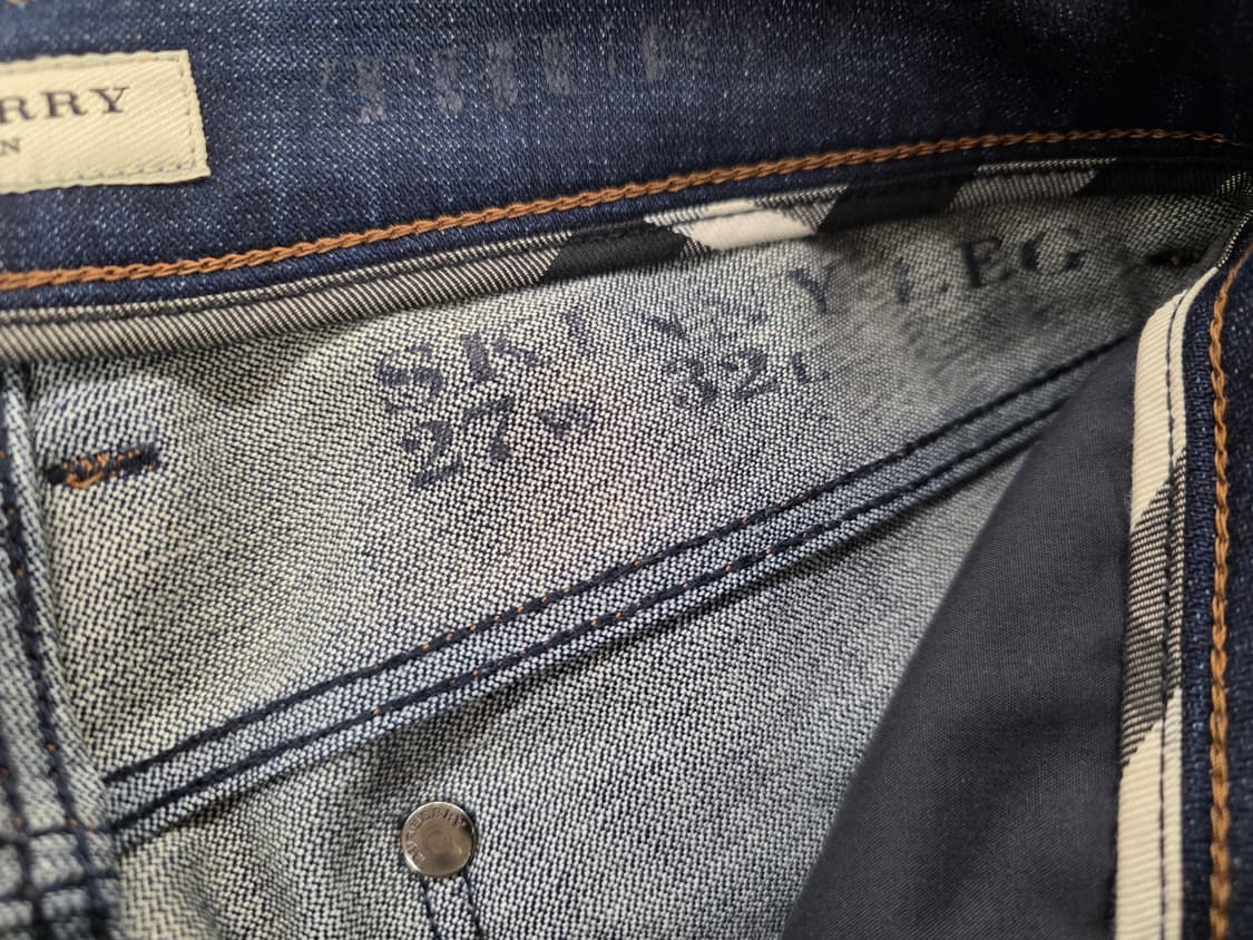 버버리 정품 여성청바지.  싸이즈 27 상품이미지8