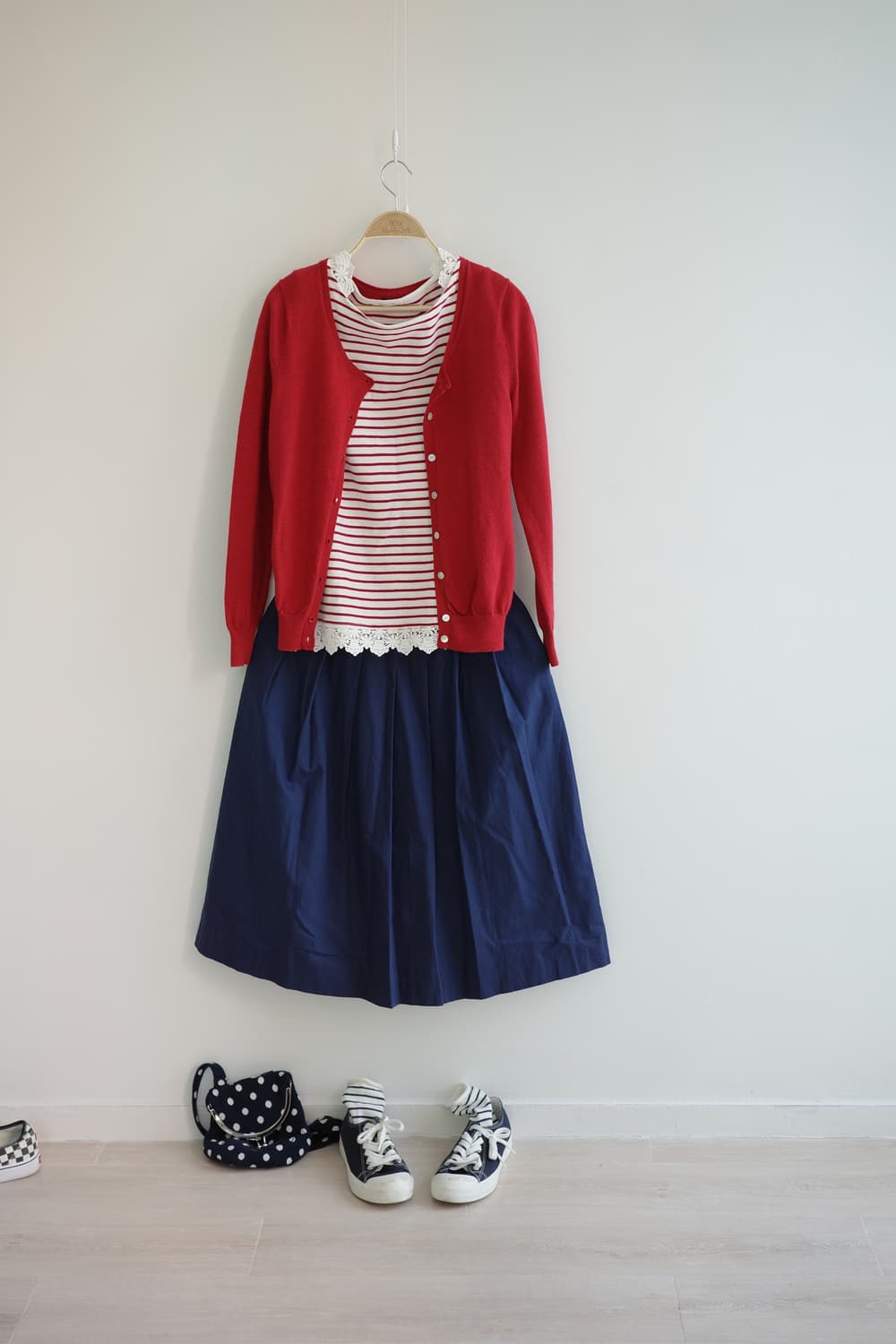 liberty house   • 네이비 핀턱 스커트 상품이미지7