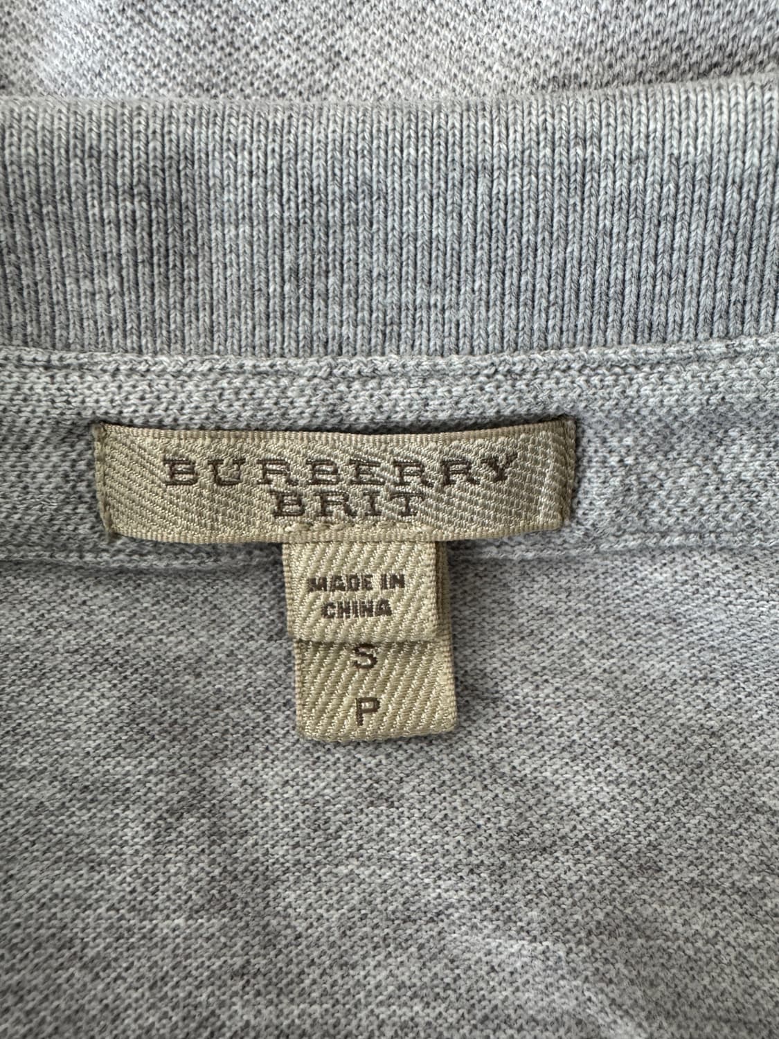 BURBERRY BRIT 버버리 브릿 그레이 피케 폴로 티셔츠 S 상품이미지4