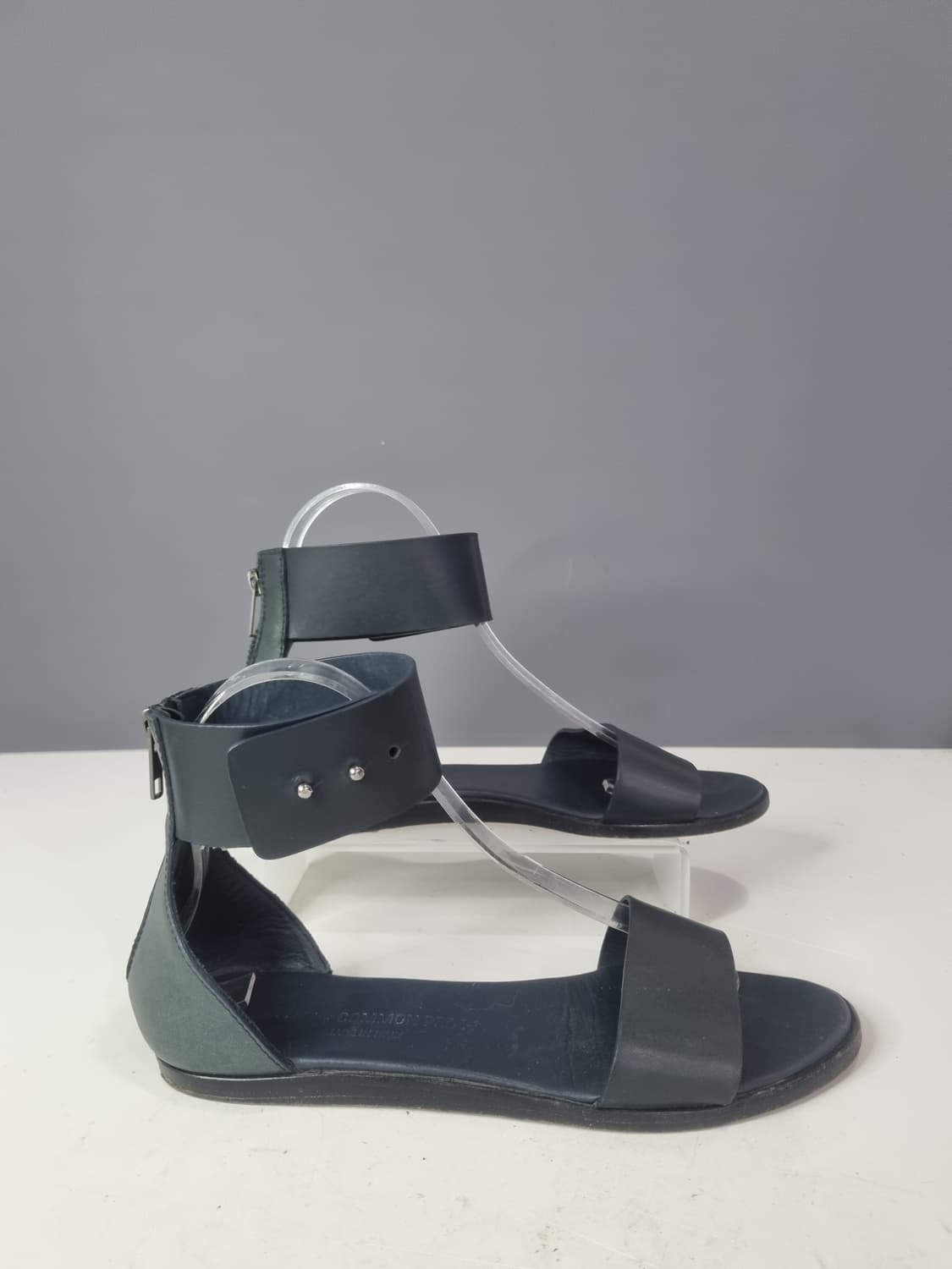 240~245 커먼프로젝트  샌들 상품이미지1