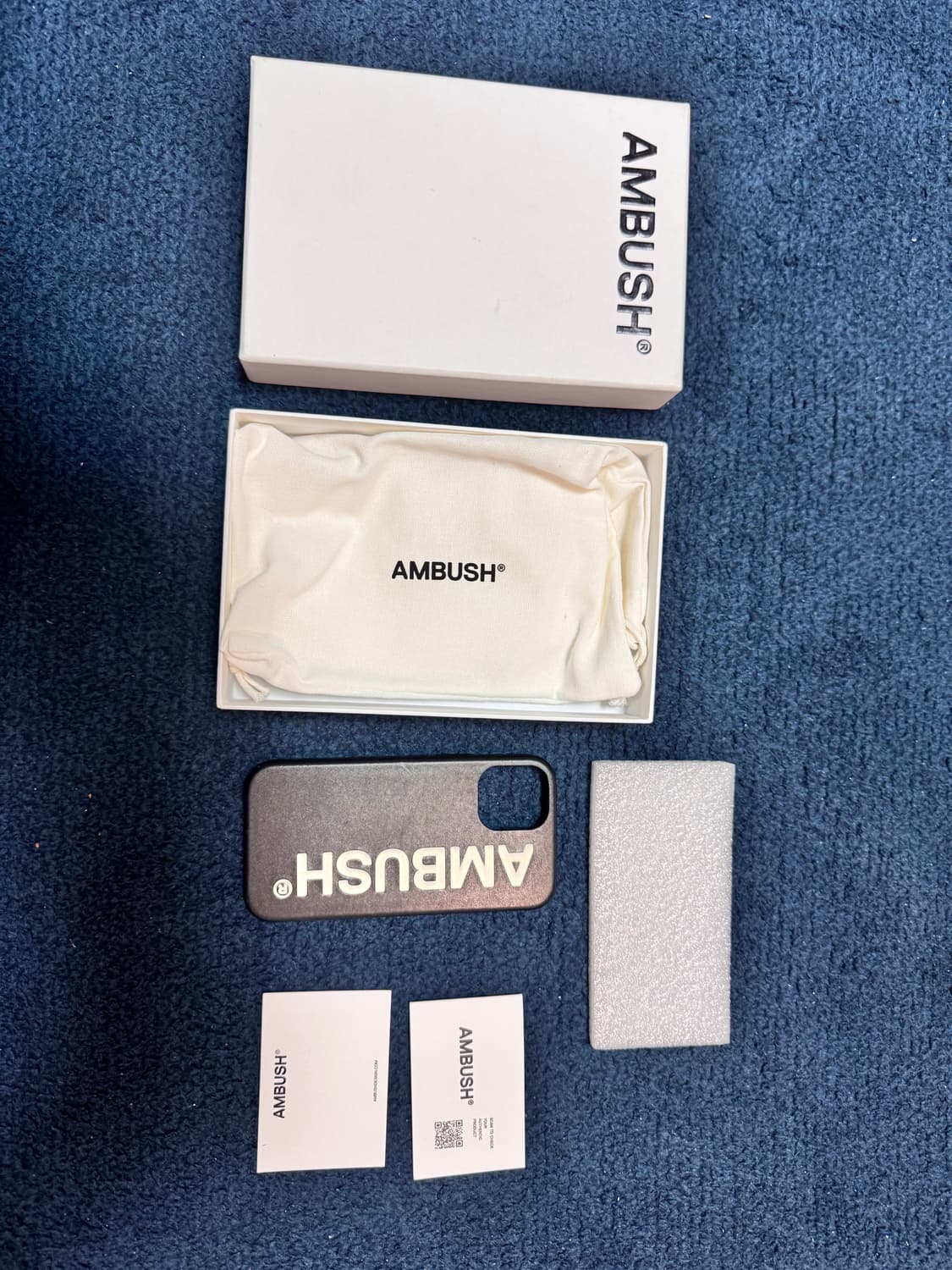 앰부쉬 로고 아이폰 12 미니 케이스 상품이미지2