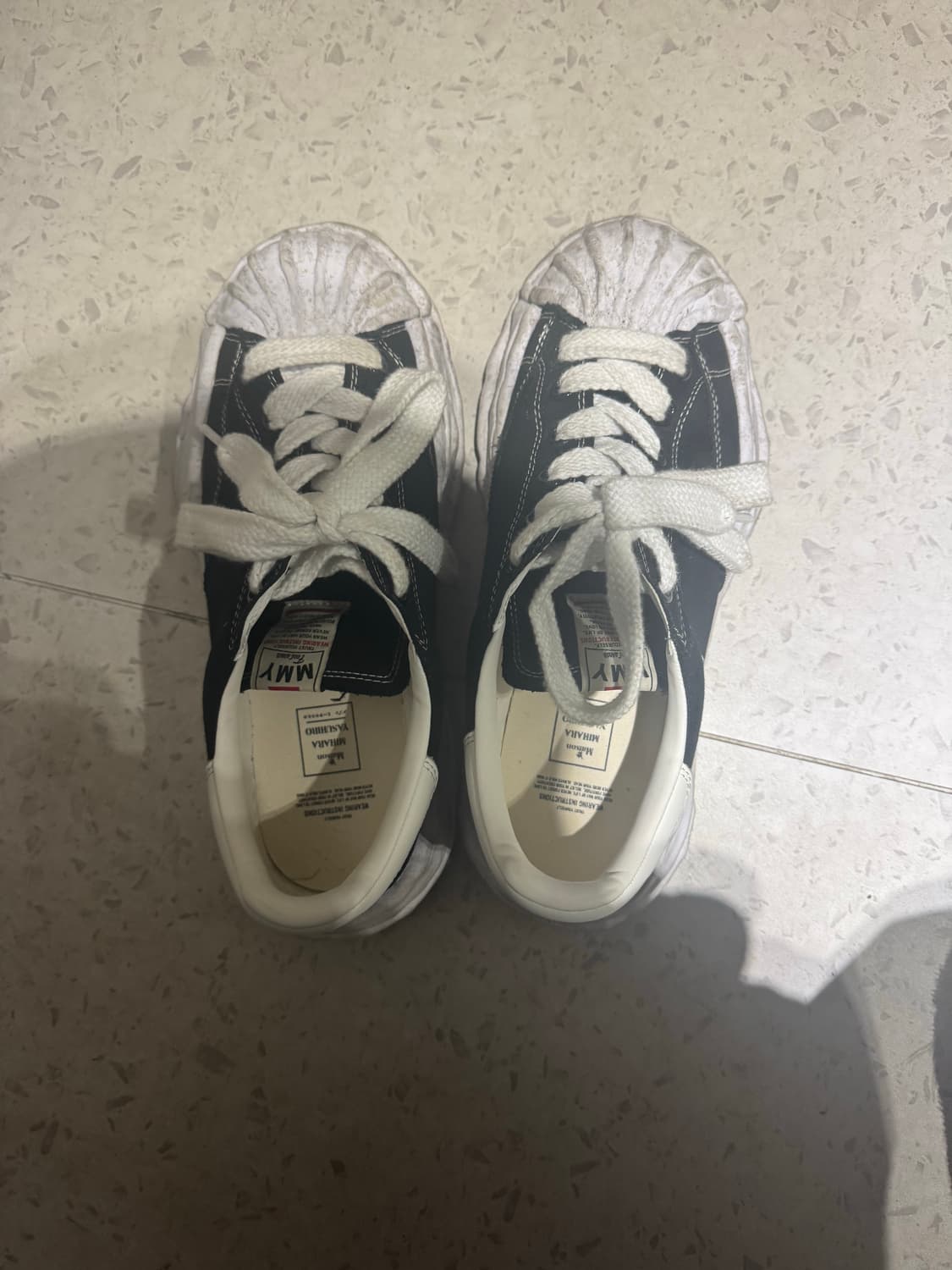 메종 미하라 야스히로 블레이키 상품이미지1