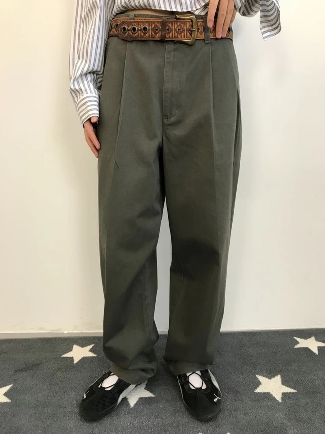 Dockers Classic Fit Olive Chino Pants 상품이미지1