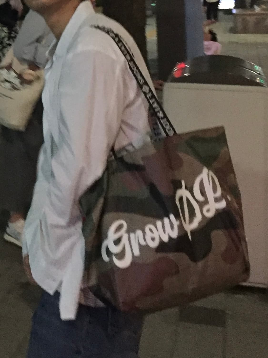 아이엠더퓨처 x 스쿠읏 에코백 상품이미지1