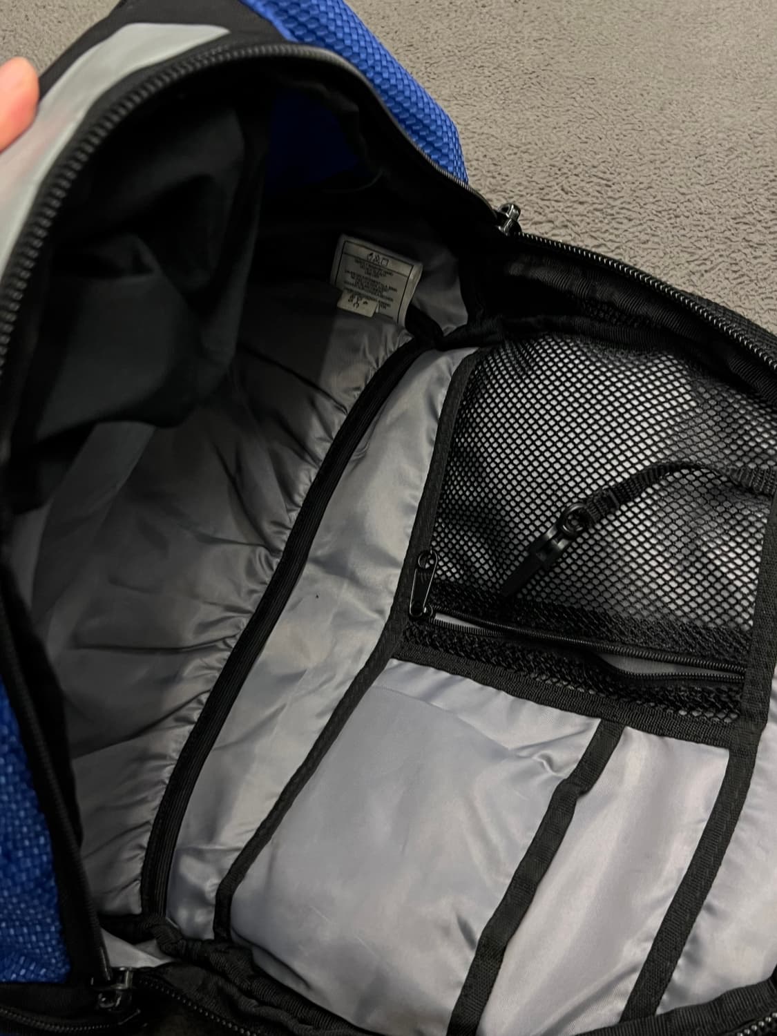 아디다스 올드스쿨 백팩 처분  상품이미지4
