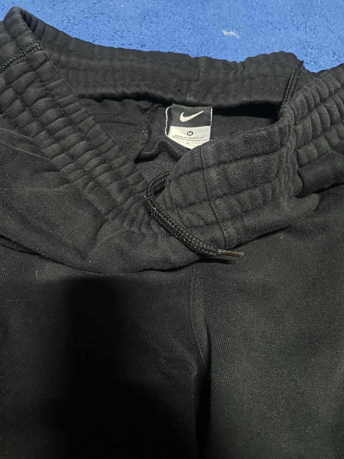 나이키솔로스우시 기모셋업 상품이미지5