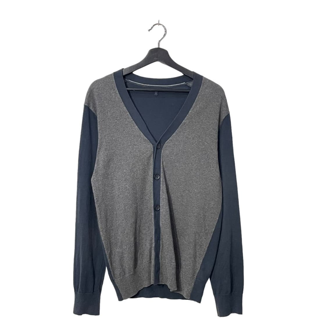  바나나리퍼블릭 브이넥 배색 가디건 상품이미지2