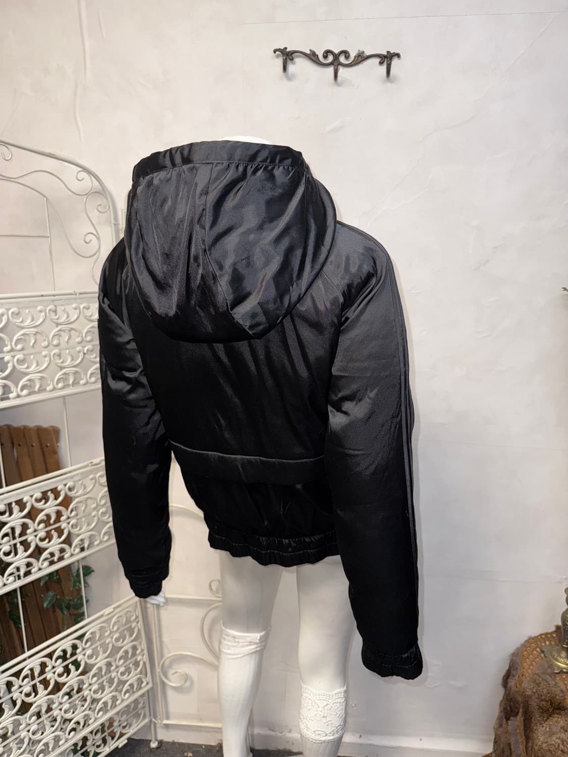 Adidas satin bomber duck down padding 상품이미지9