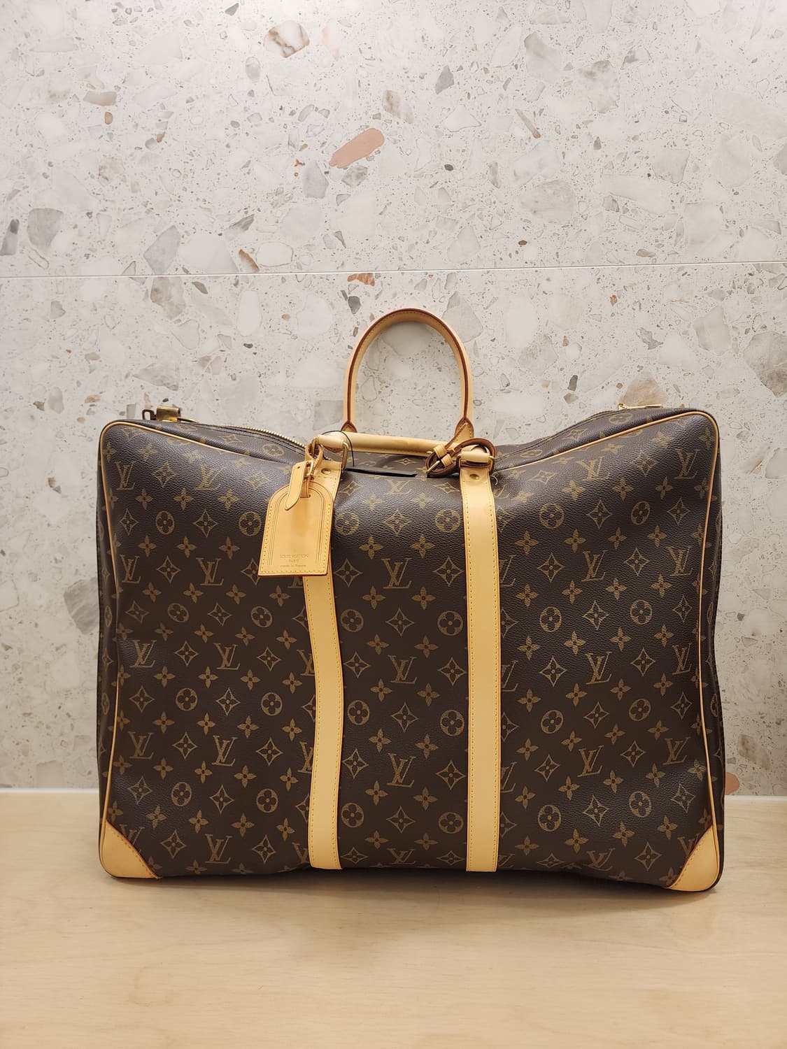 루이비통 모노그램 시리우스 여행가방 55 M41404 상품이미지1