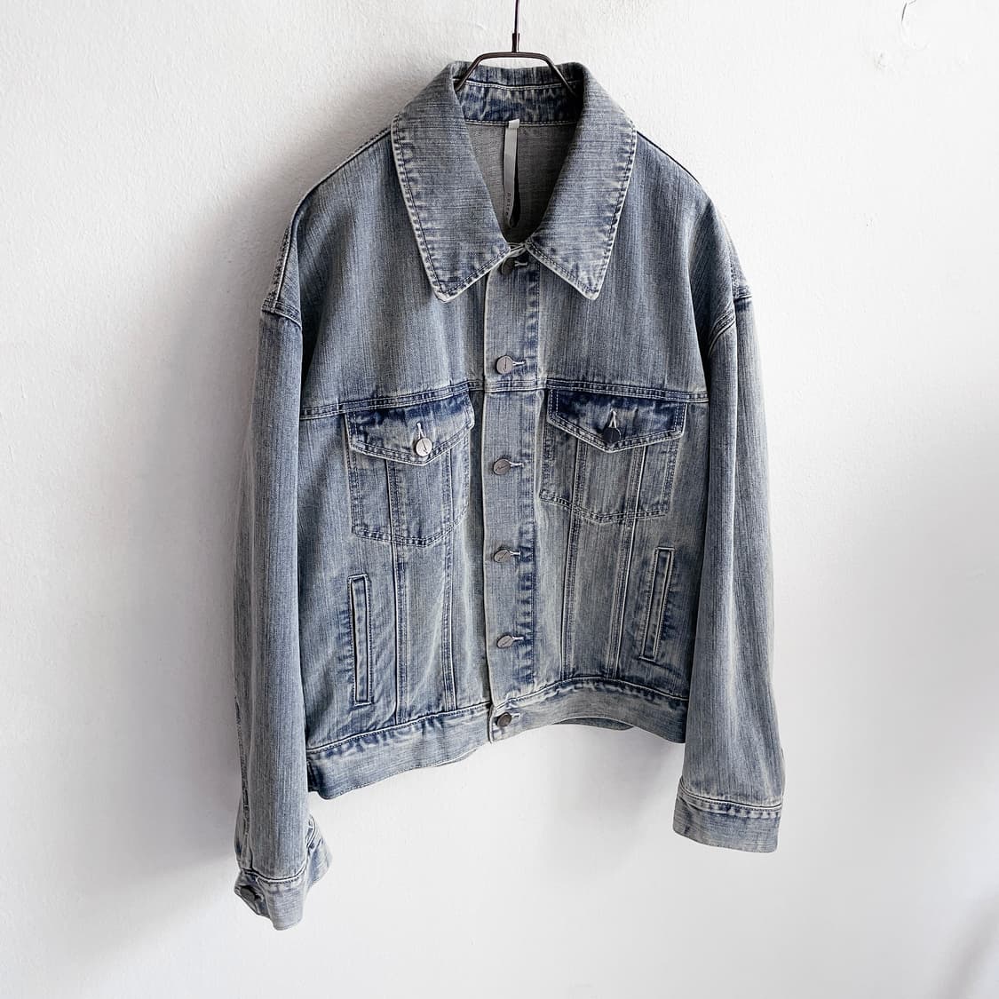 노이어 오버핏 크롭 데님 자켓 상품이미지4