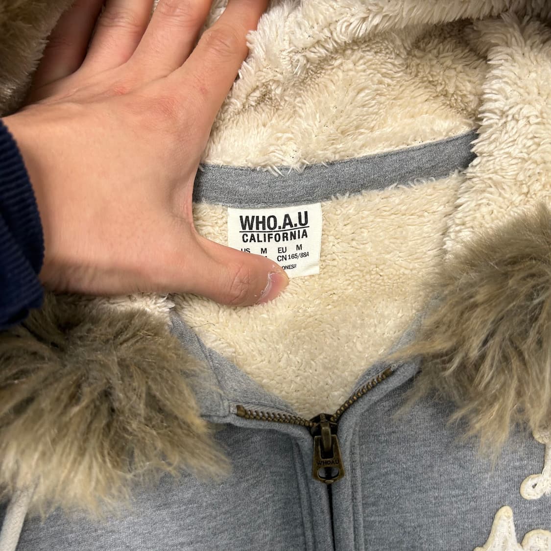 후아유 울프죠 후드집업 상품이미지3