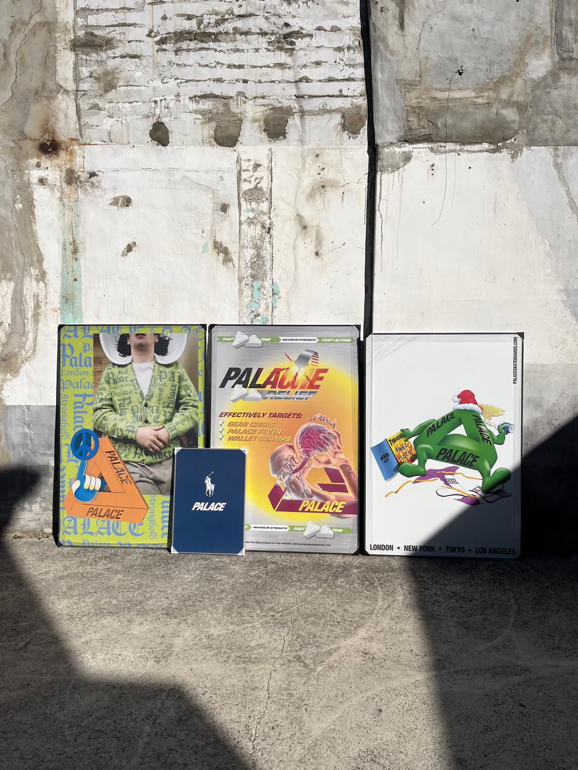 팔라스 Palache Relief 포스터 정품 (액자포함) PALACE 상품이미지2