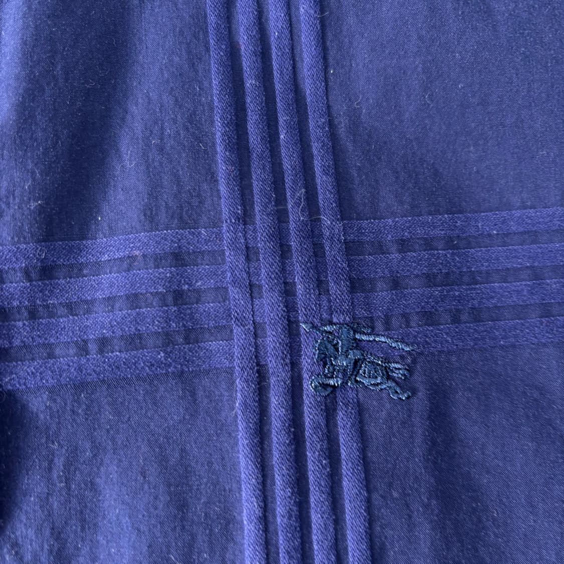 100 버버리 기마로고 체크 패턴 셔츠  상품이미지3